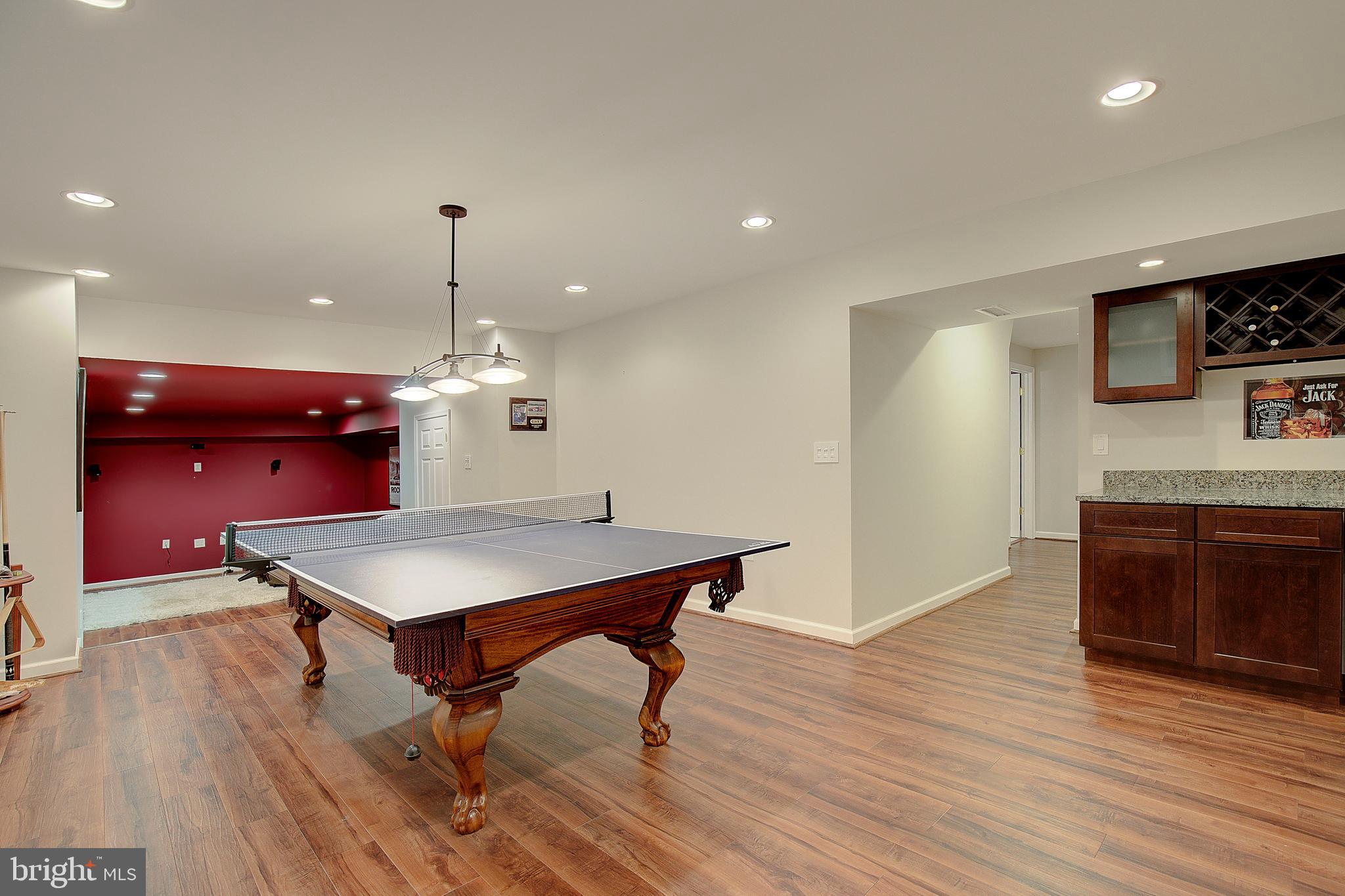 WYNNEWOOD - Residential