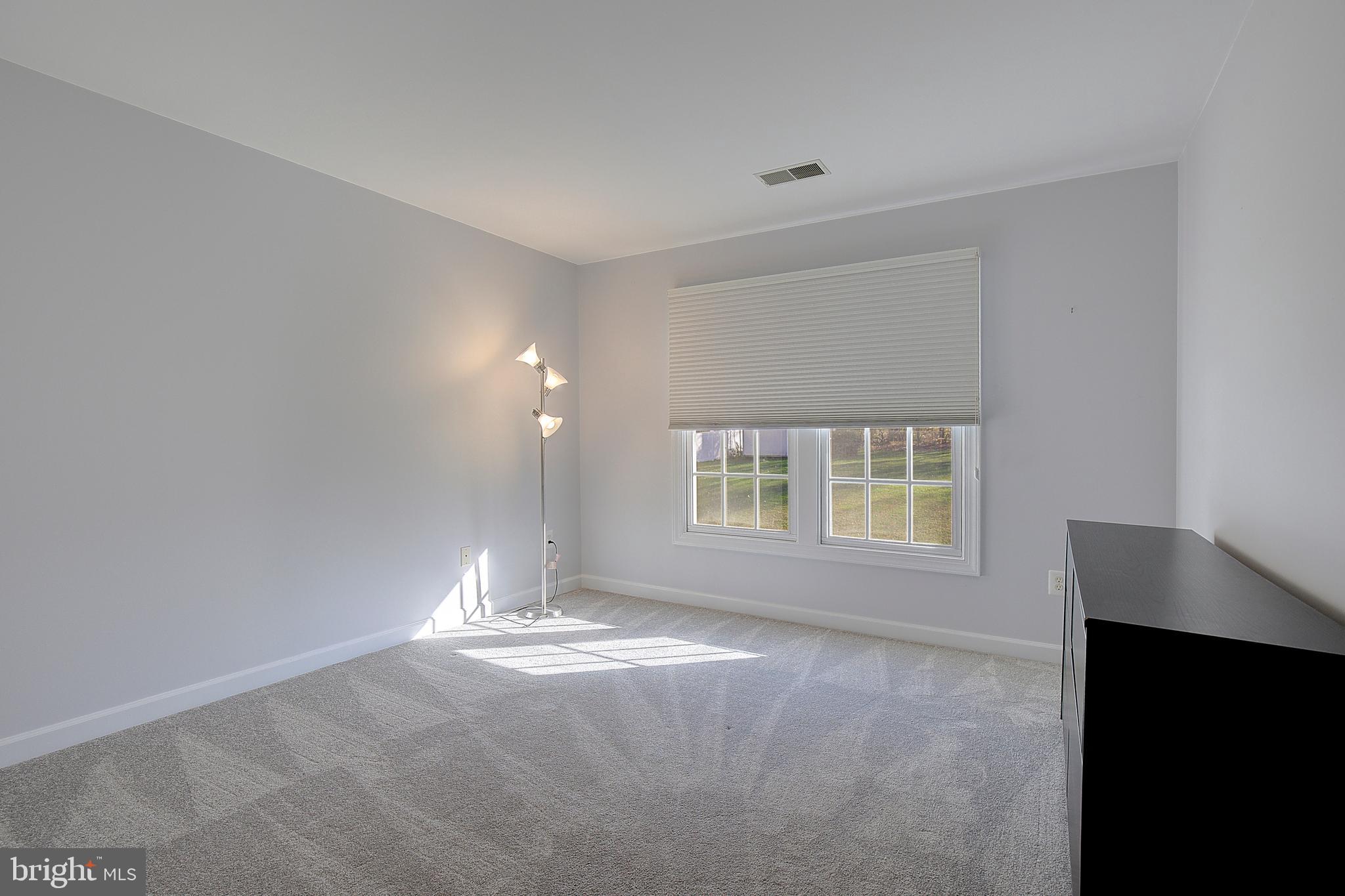 WYNNEWOOD - Residential