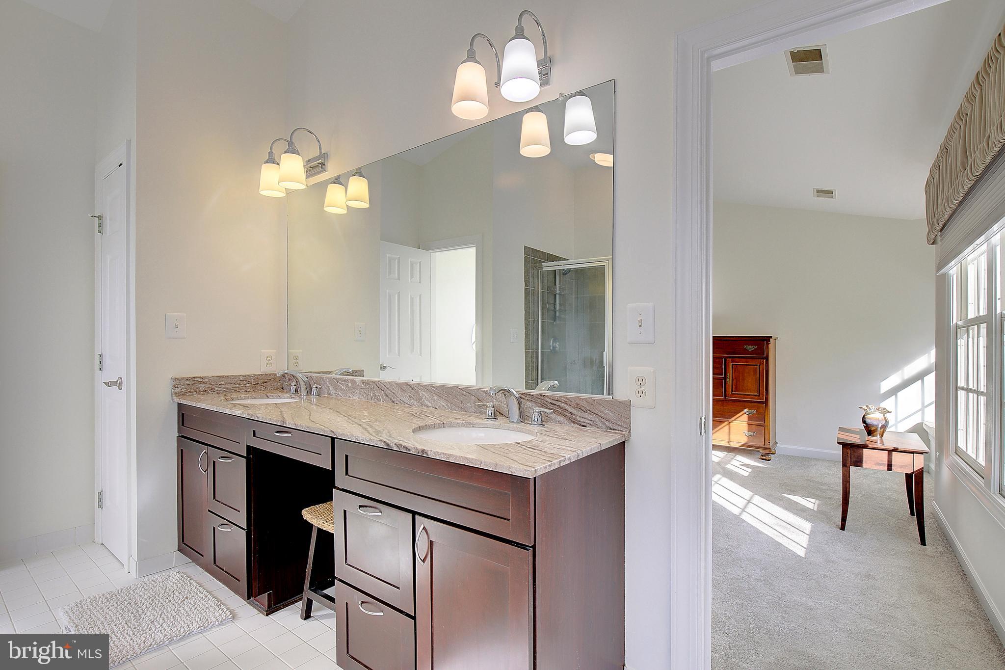 WYNNEWOOD - Residential