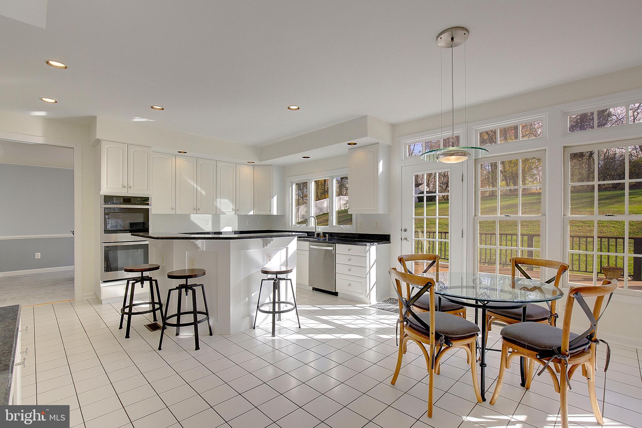 WYNNEWOOD - Residential