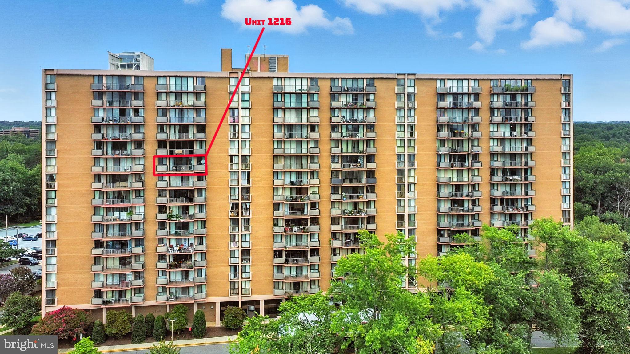 🏡 Welcome to The Towers of Westchester Park – Elevated Living in a Natural Oasis
Nestled on the 12th floor of the sought-after Towers of Westchester Park, this spacious 2-bedroom, 2-bath unit offers the perfect blend of comfort, convenience, and serenity. Surrounded by the lush expanse of Greenbelt National Park, you'll enjoy peaceful views and a tranquil atmosphere just minutes from the heart of the DMV. Condo fee includes gas, electric, water and sewer.
✨ Property Highlights:
Open-concept living and dining area, ideal for entertaining or relaxing
Expansive private balcony with sweeping views of the skyline
Generous walk-in entry closet for added storage and organization
Two well-appointed bathrooms and two spacious bedrooms for ultimate privacy and comfort
🛍️ Unbeatable Location:
Quick access to major routes: I-495, I-95, and BW Parkway
Minutes from Greenway Shopping Center and Beltway Plaza for dining, shopping, and everyday essentials
🏢 Resort-Style Amenities:
On-site convenience store with pharmacy
Hair salon, dentist, and massage therapist just steps from your door
Sparkling outdoor pool for summer relaxation
Fitness Center for keeping in shape
Laundry room on every floor
Plenty of free parking spaces
Secure building with front desk staffed 24 hours for receiving deliveries and packages
Whether you're a nature lover, a commuter, or someone seeking a vibrant community with everything at your fingertips, this unit checks every box. Come experience elevated living in Greenbelt’s hidden gem.