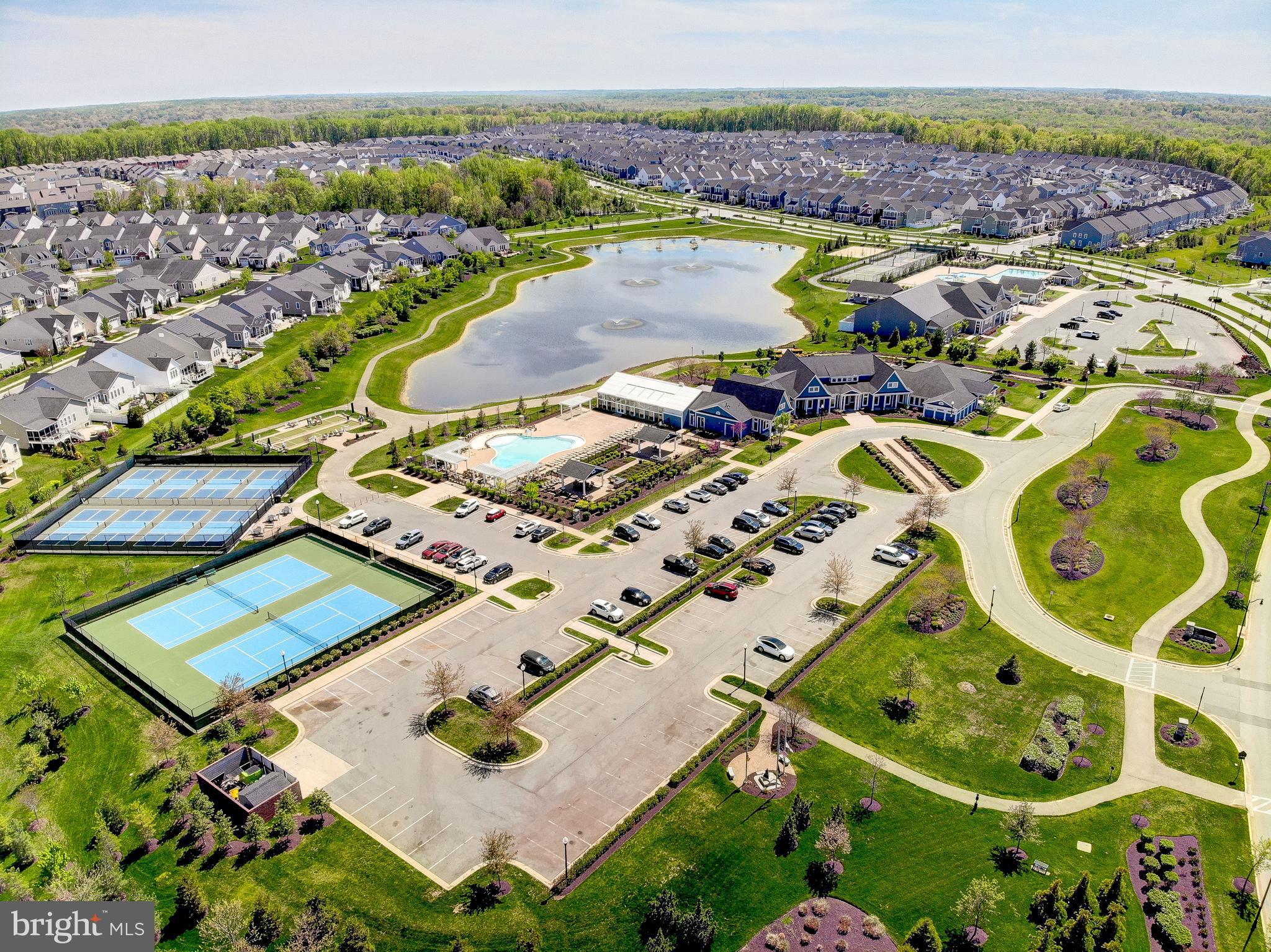 TWO RIVERS - Residential