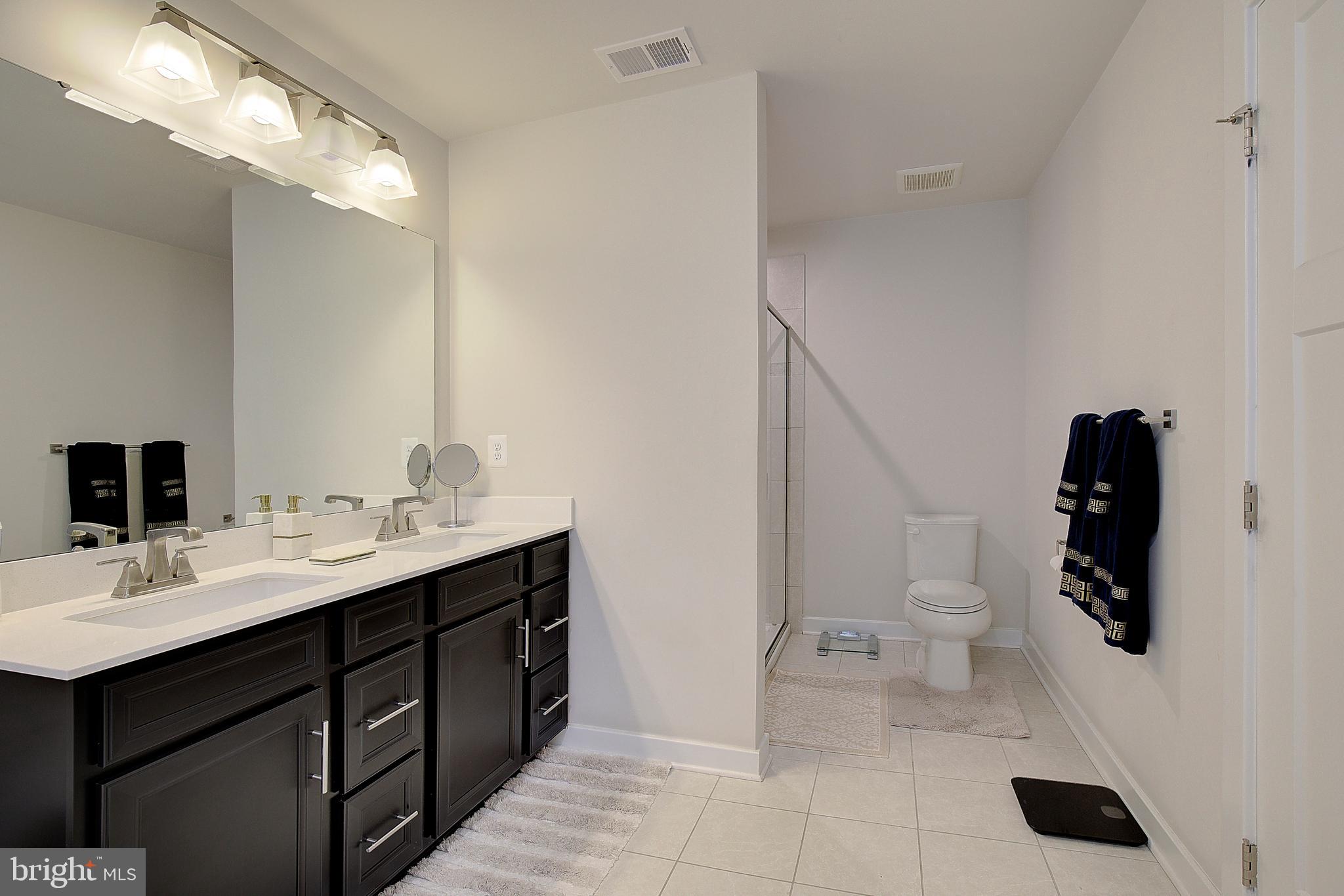 TWO RIVERS - Residential