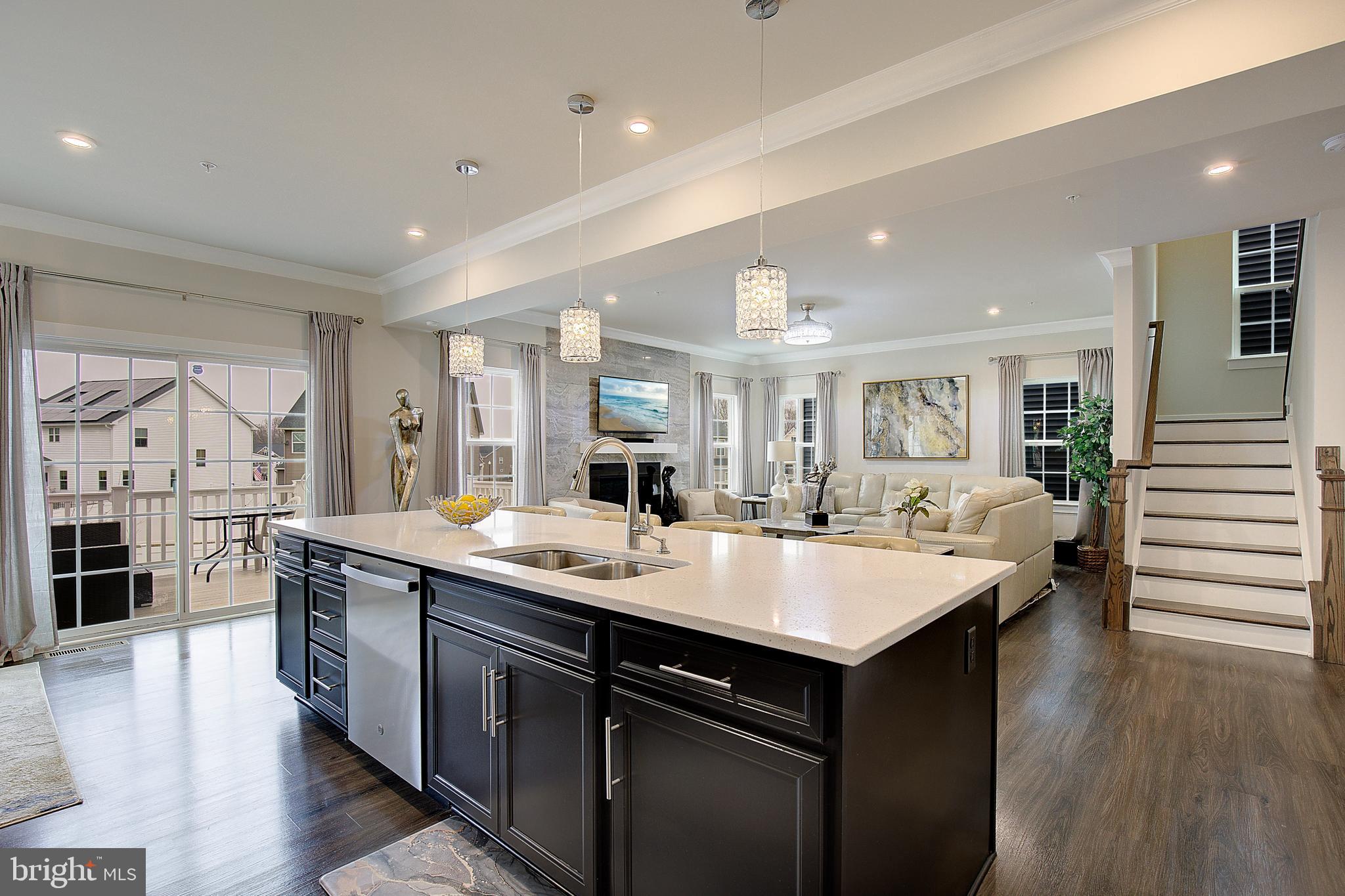 TWO RIVERS - Residential