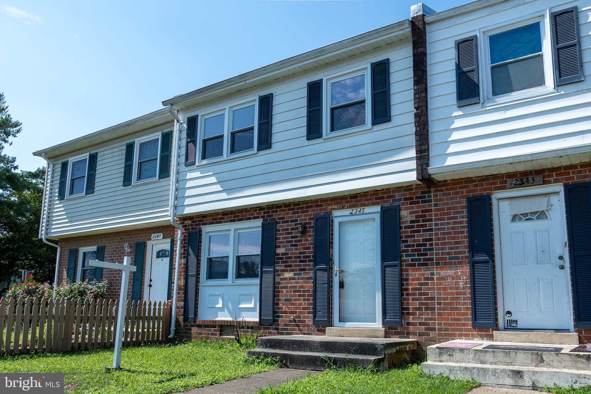 WILLIAMSTOWN - Residential