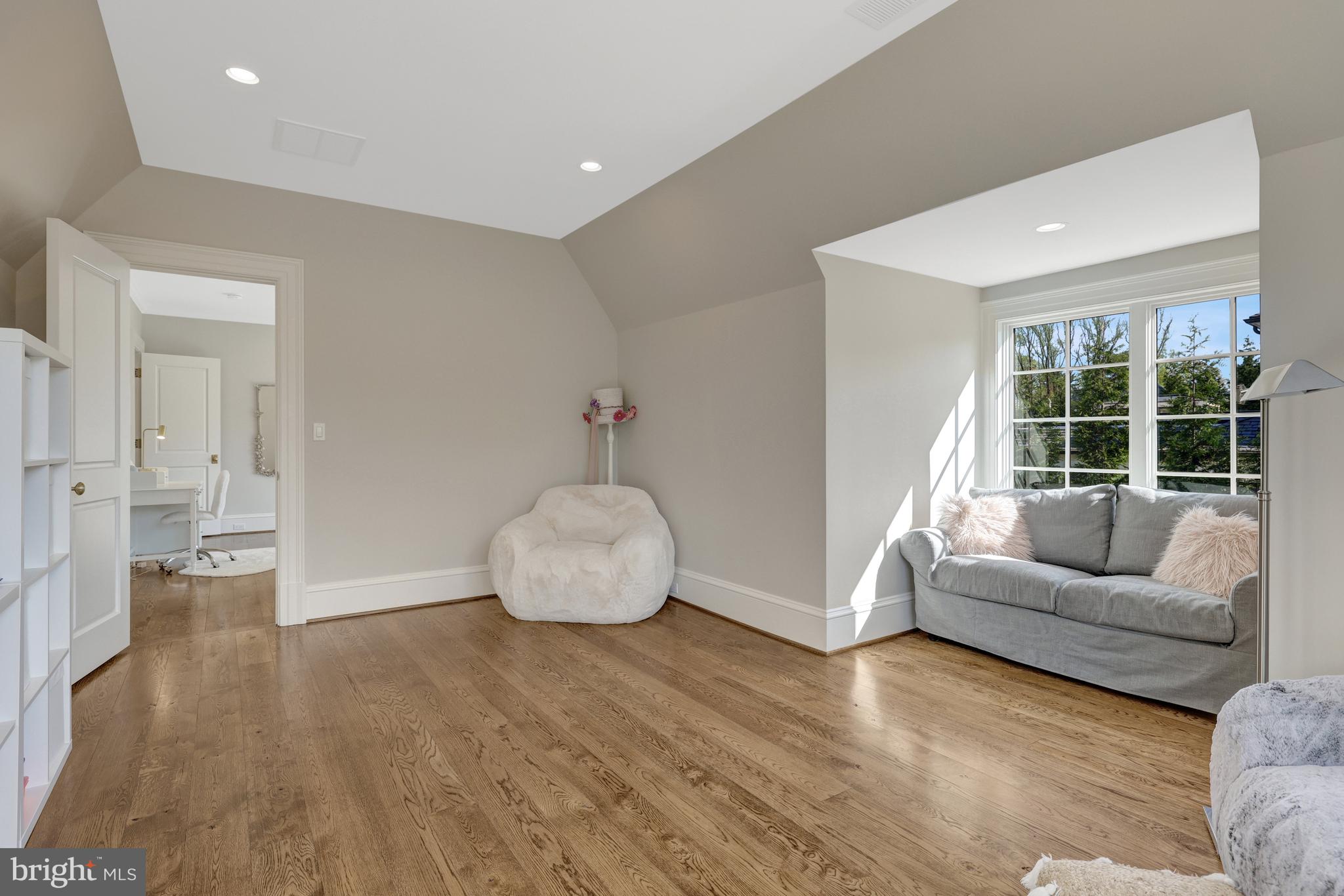 MACKALL FARMS - Residential