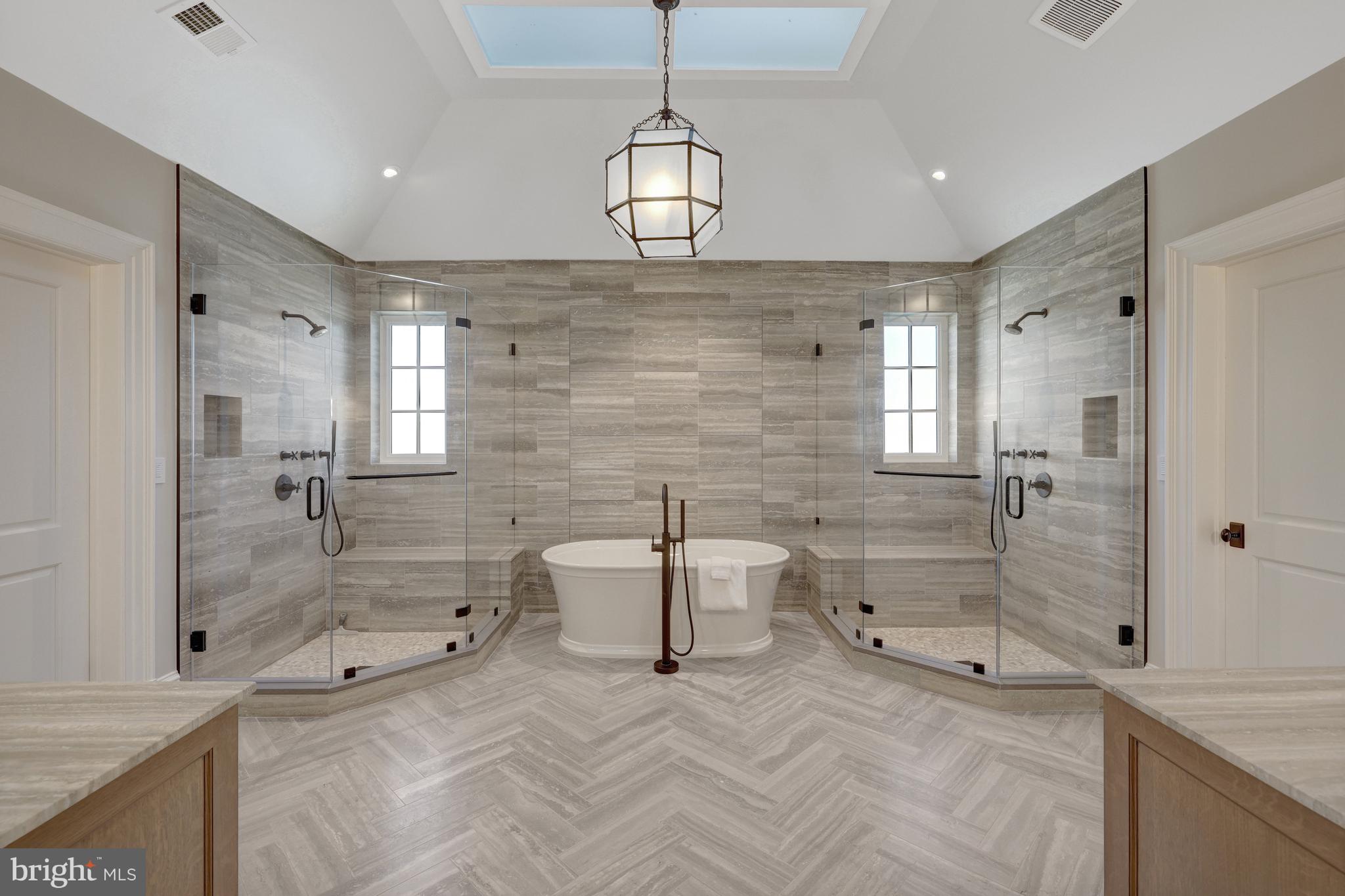 MACKALL FARMS - Residential