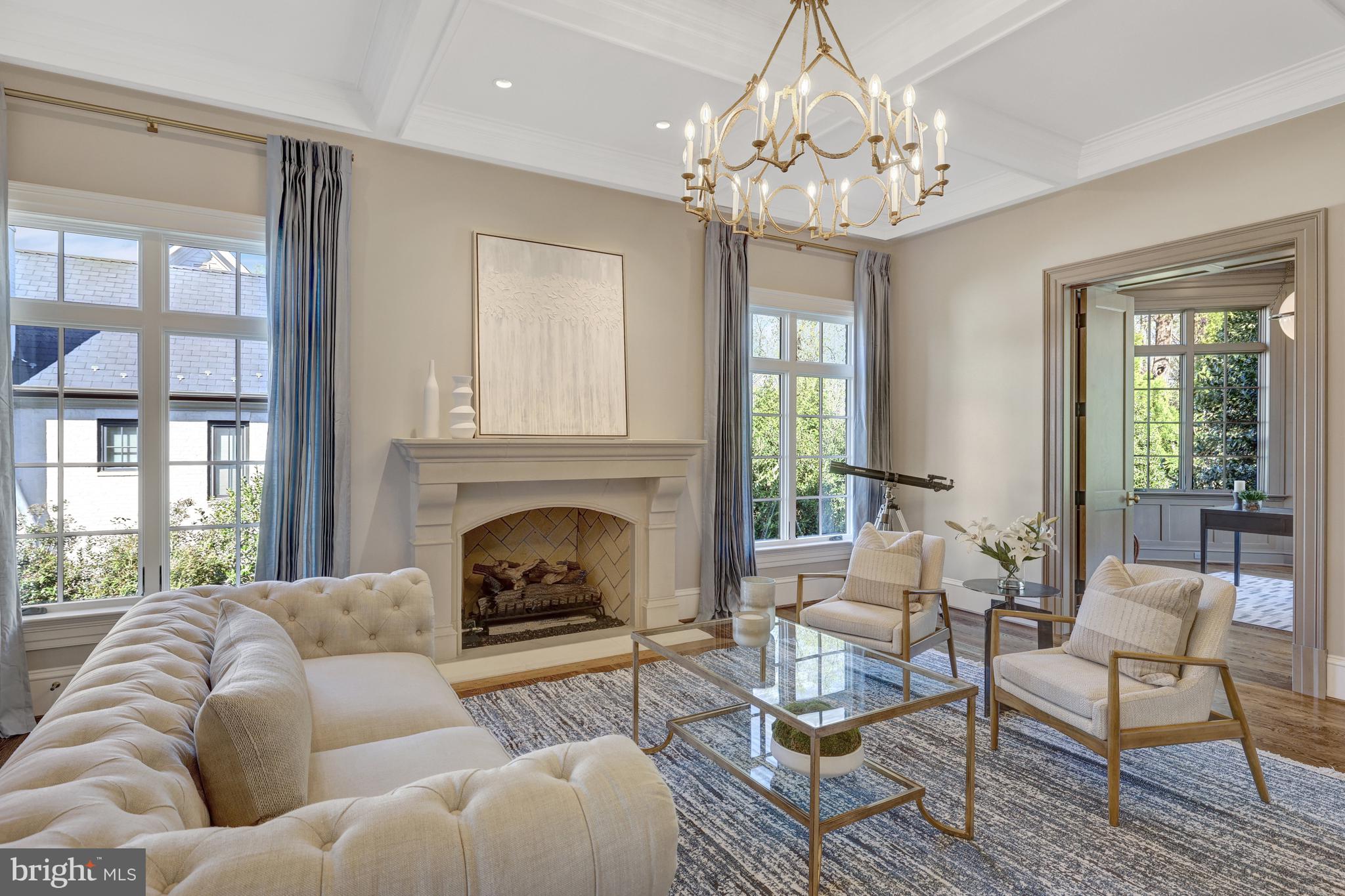 MACKALL FARMS - Residential