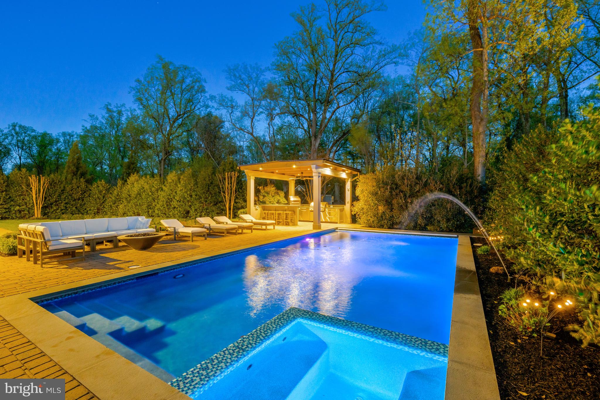 MACKALL FARMS - Residential