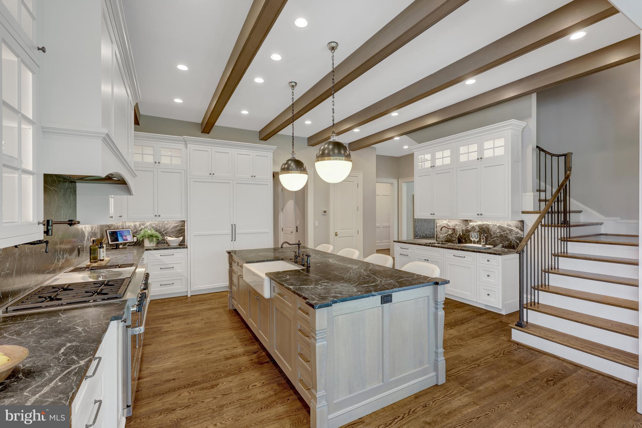 MACKALL FARMS - Residential