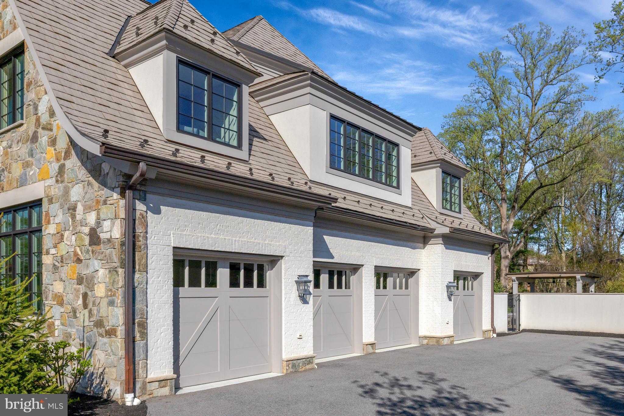 MACKALL FARMS - Residential