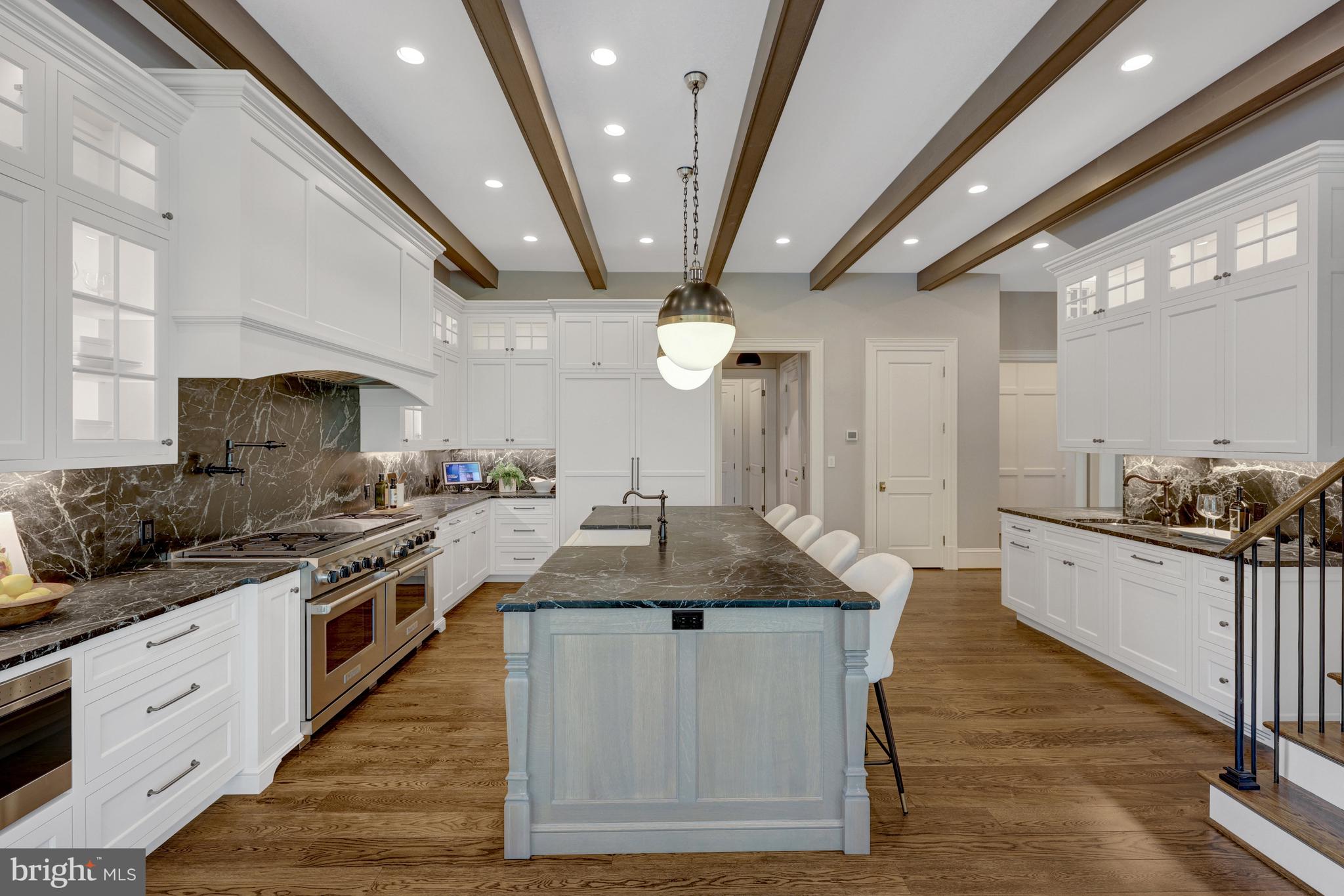 MACKALL FARMS - Residential