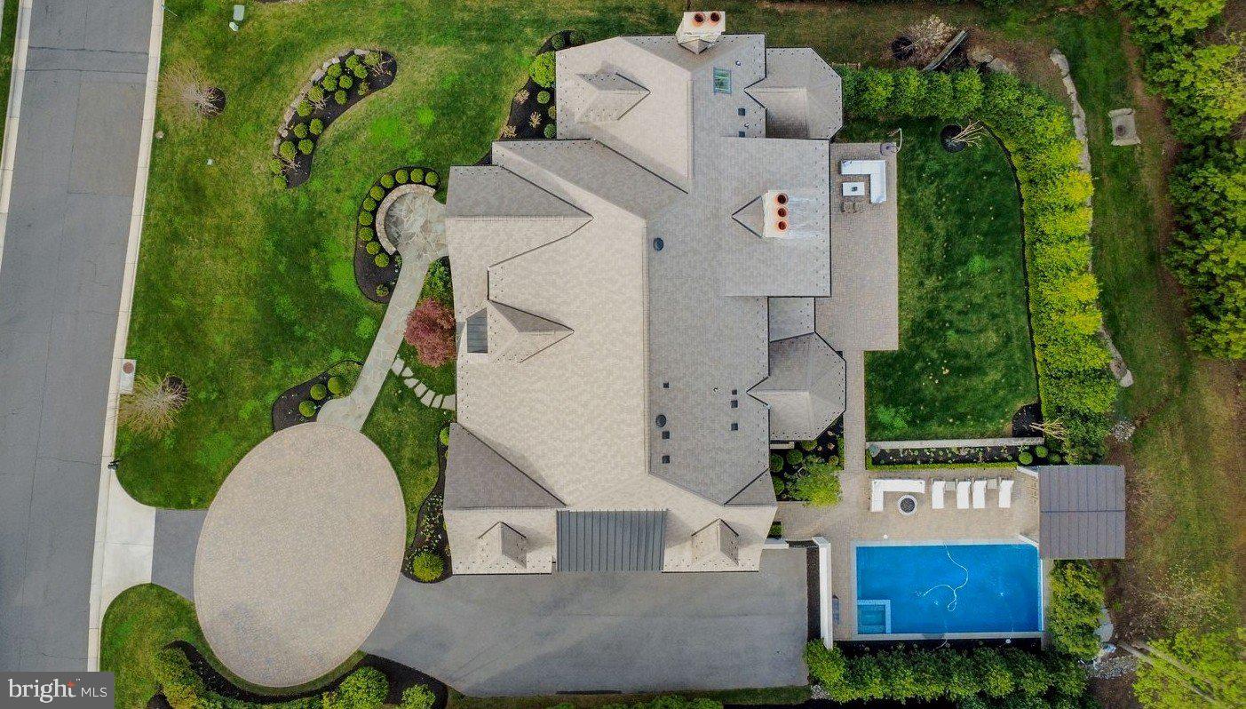 MACKALL FARMS - Residential