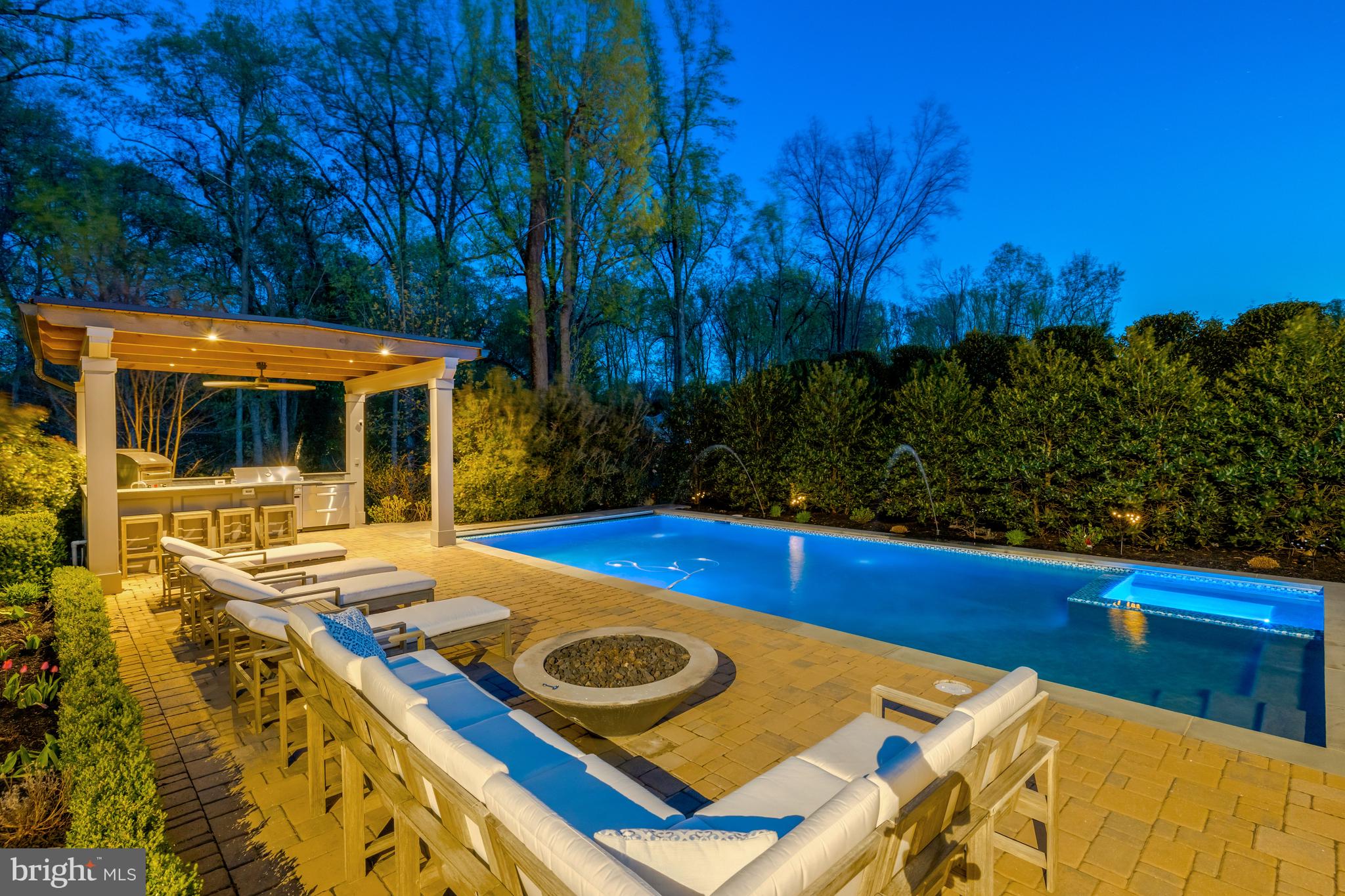 MACKALL FARMS - Residential