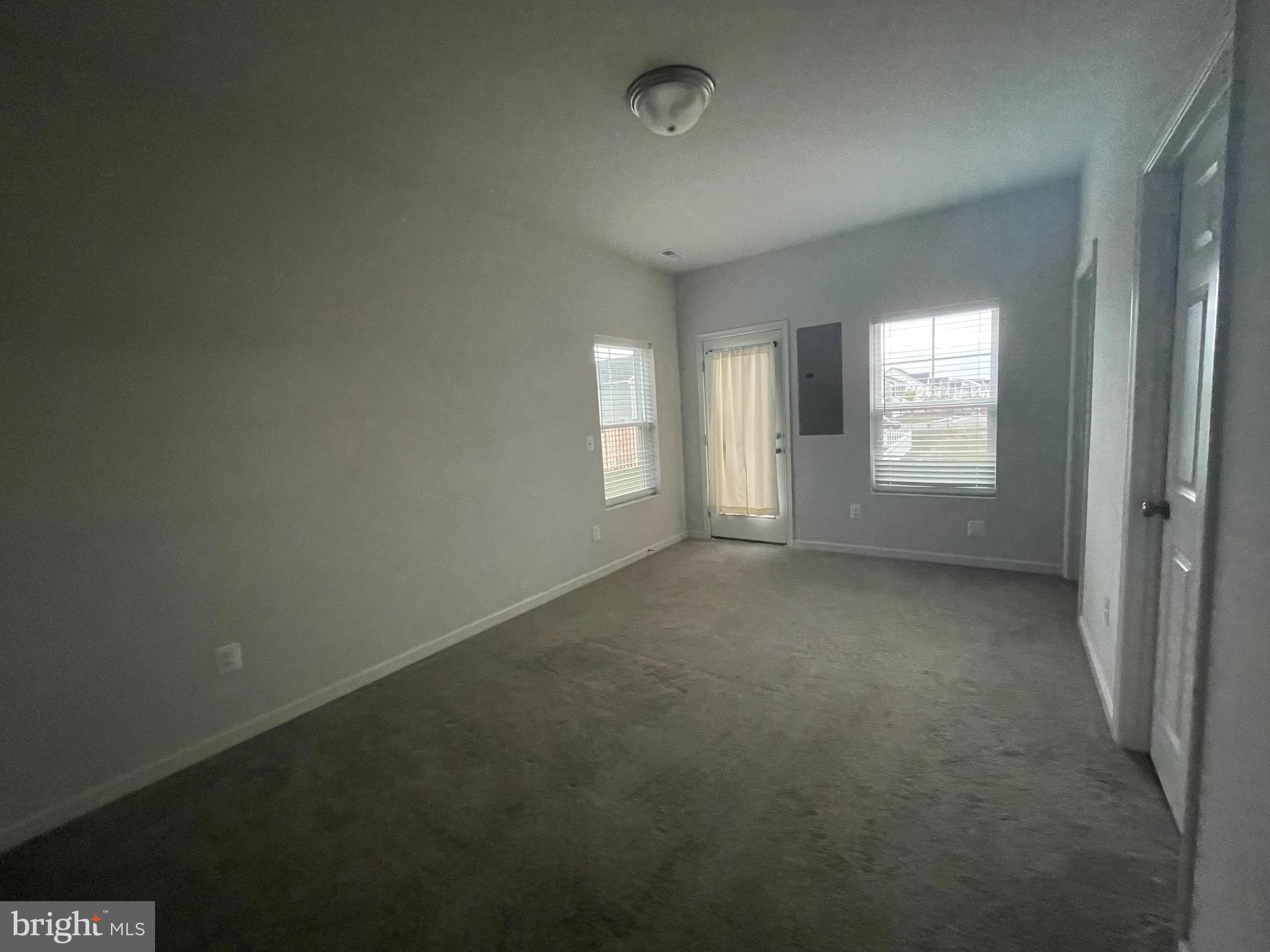 SNOWDEN BRIDGE - Residential Lease