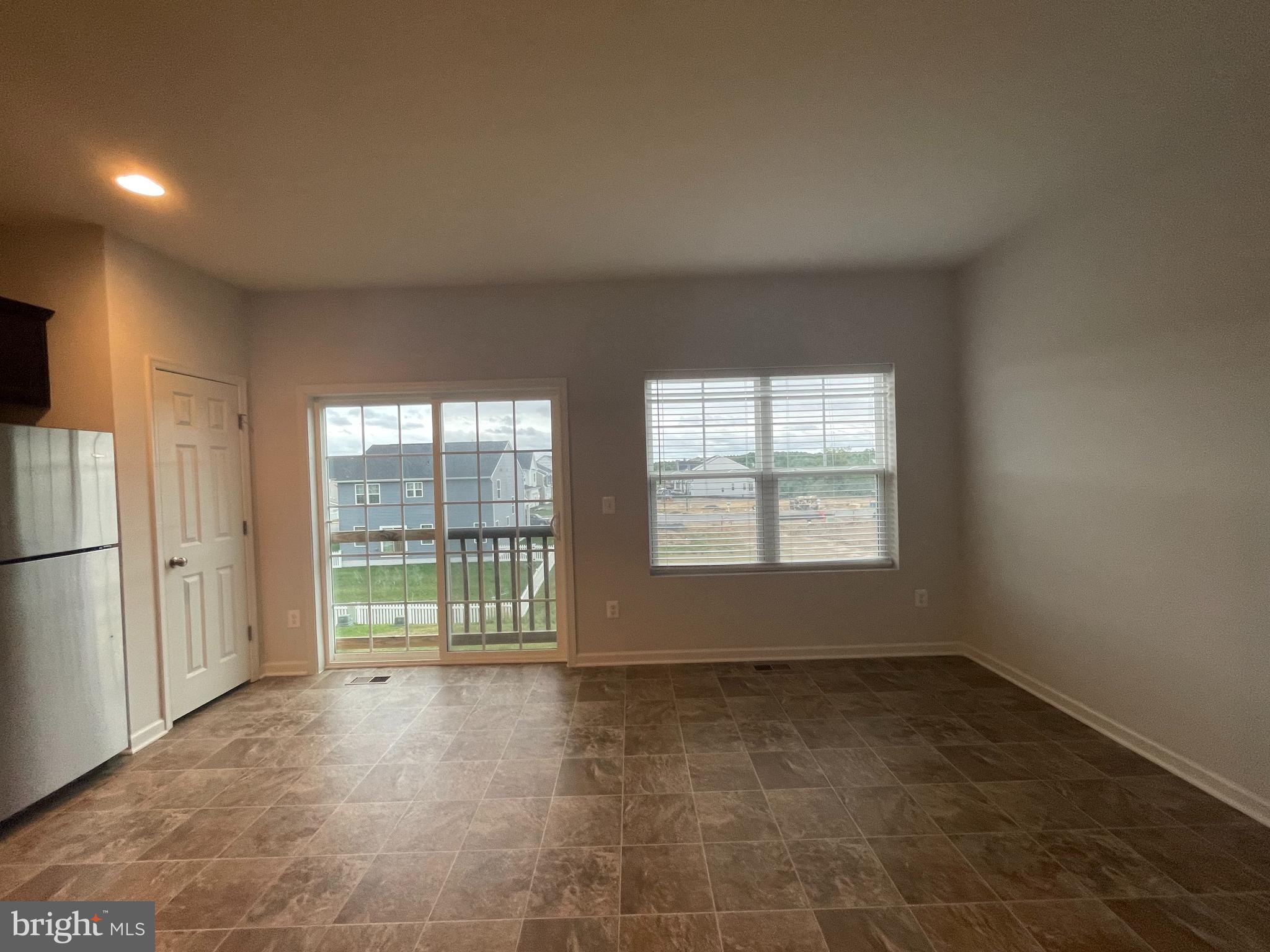 SNOWDEN BRIDGE - Residential Lease