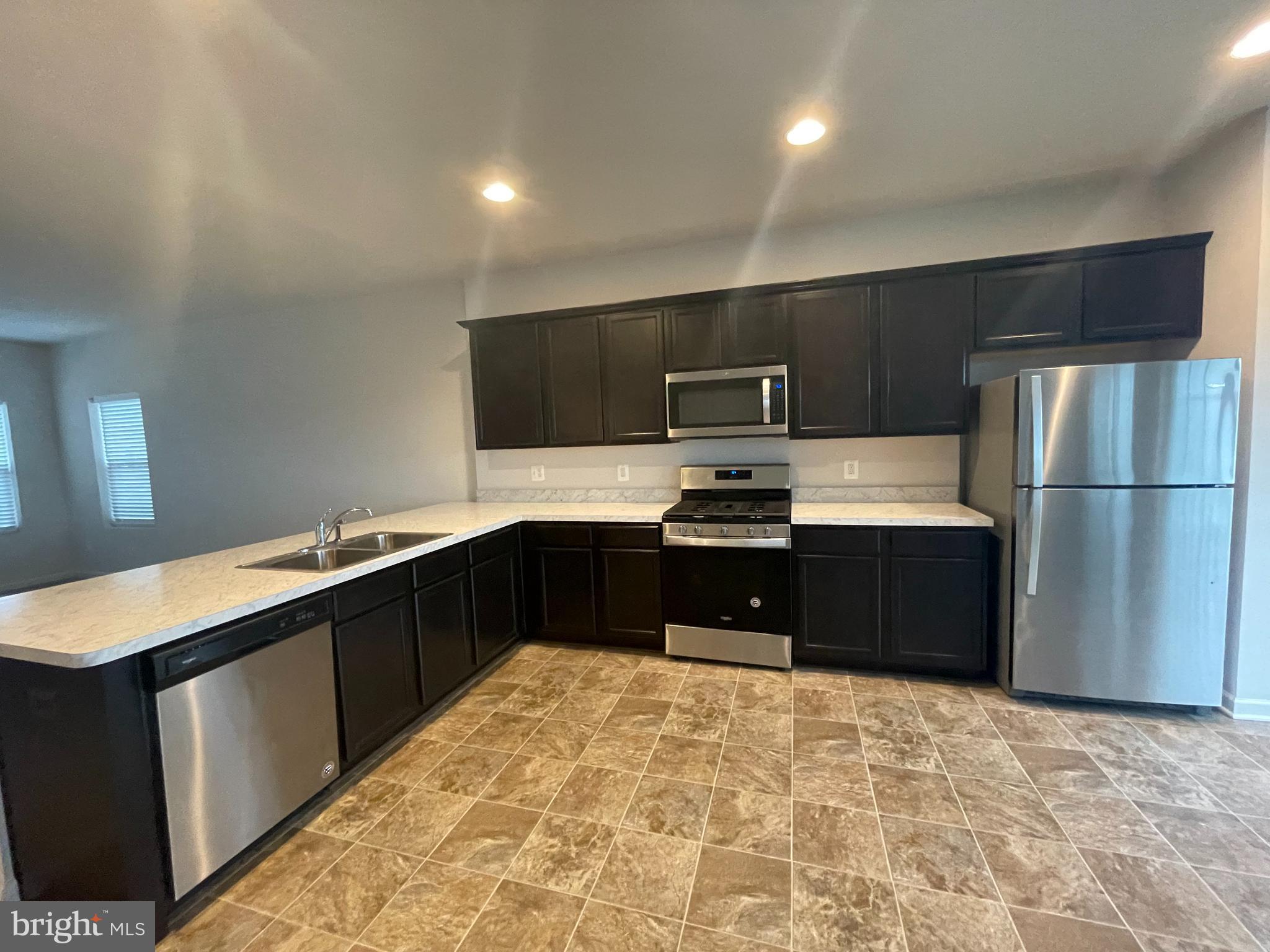 SNOWDEN BRIDGE - Residential Lease