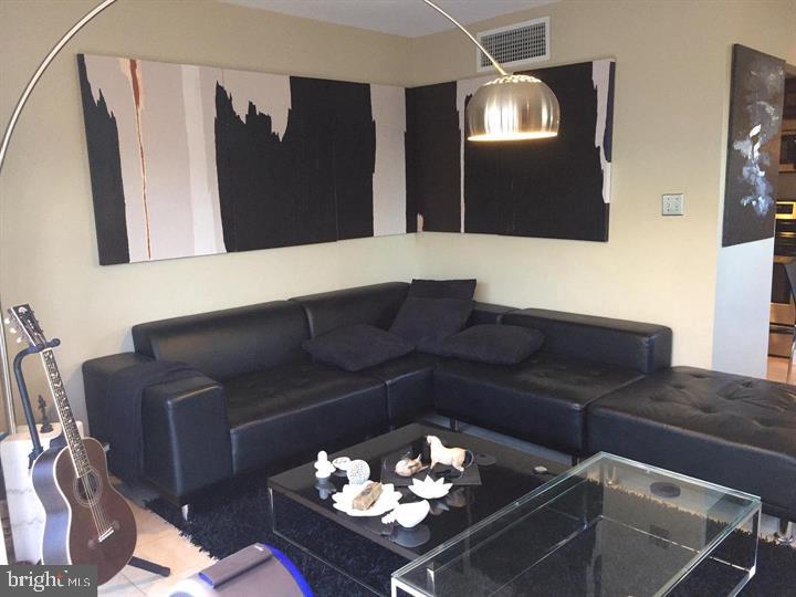 1117 NEW HAMPSHIRE AVENUE NW 9