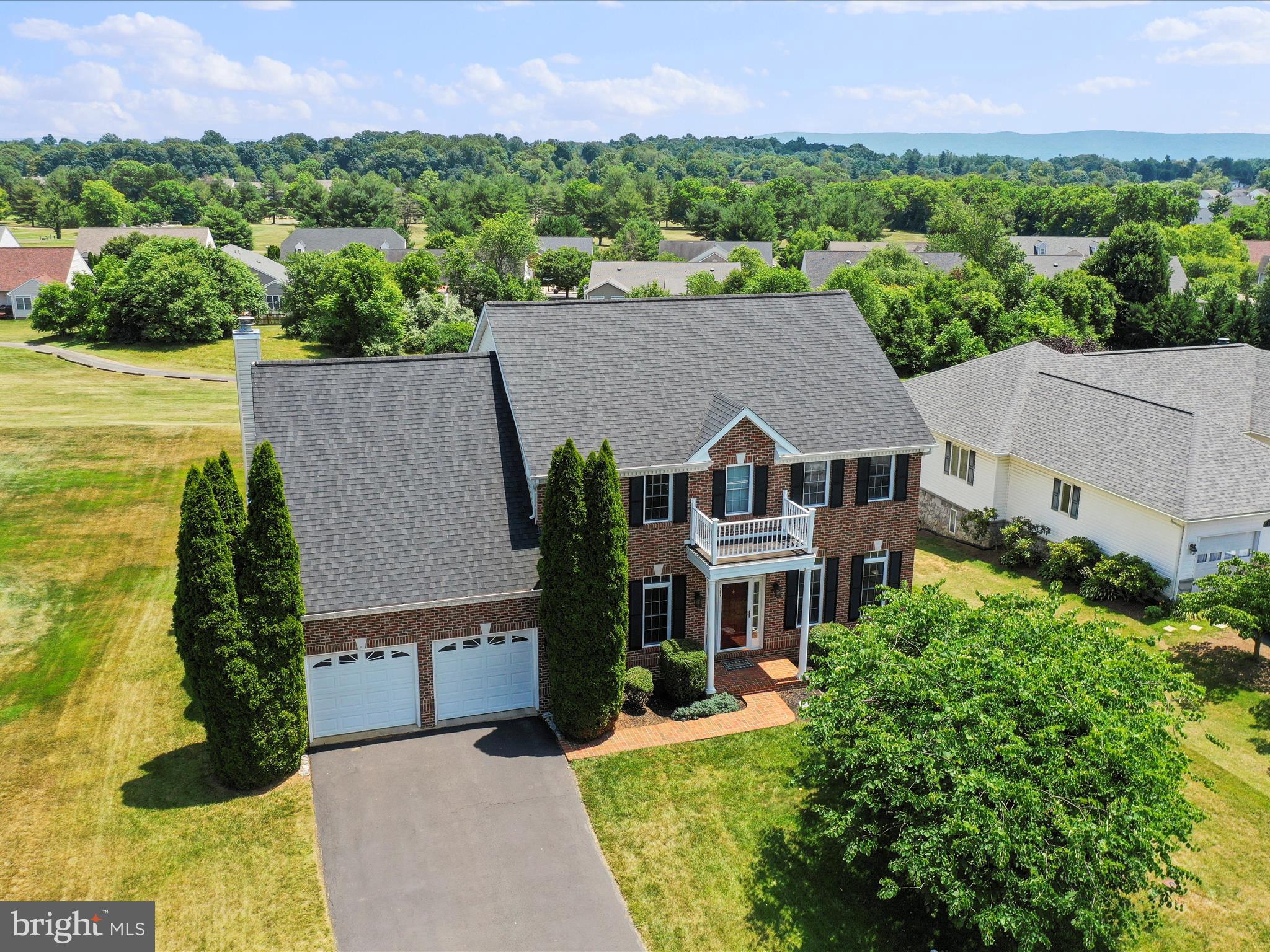 LOCUST HILL - Residential