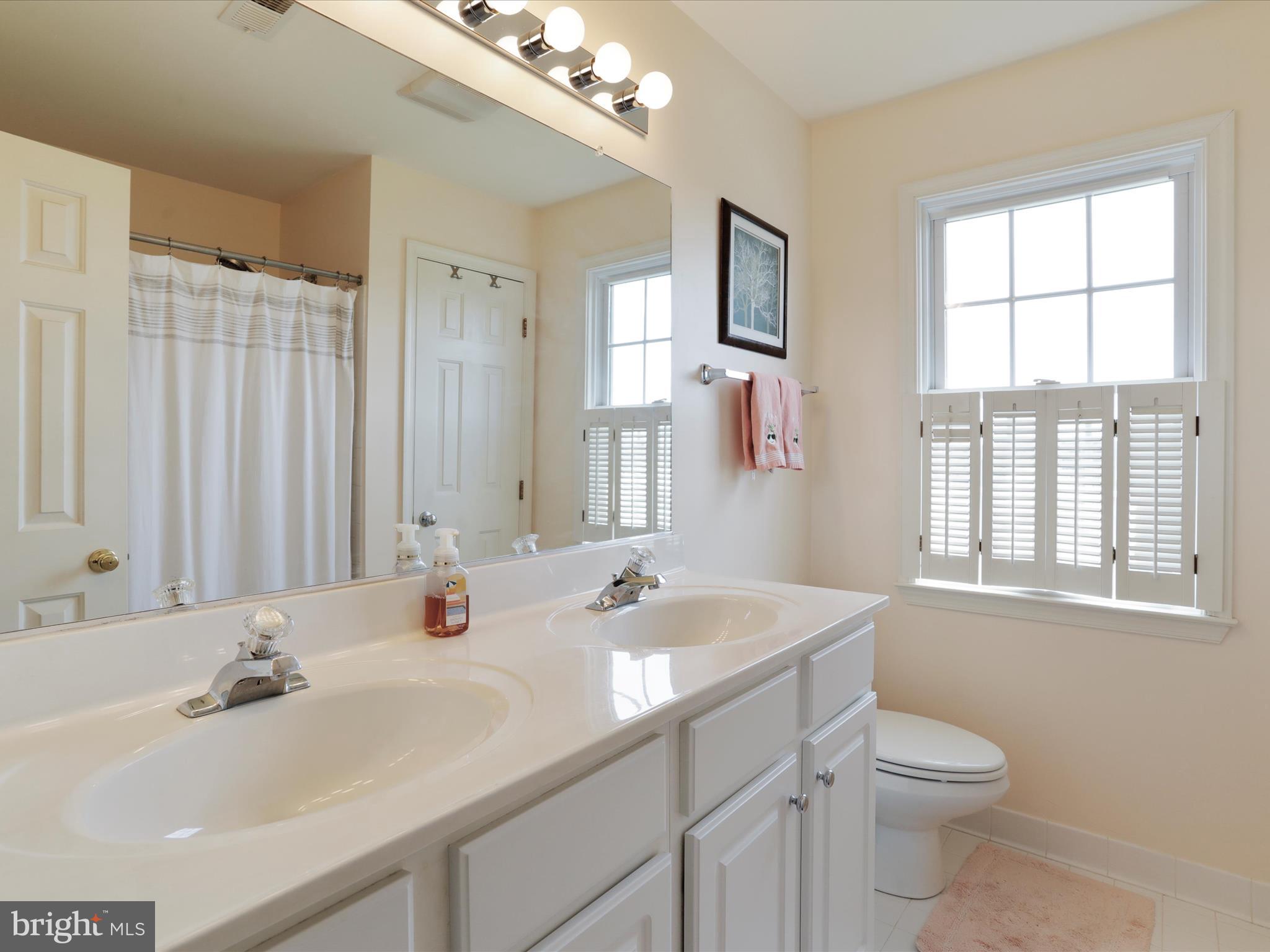 LOCUST HILL - Residential