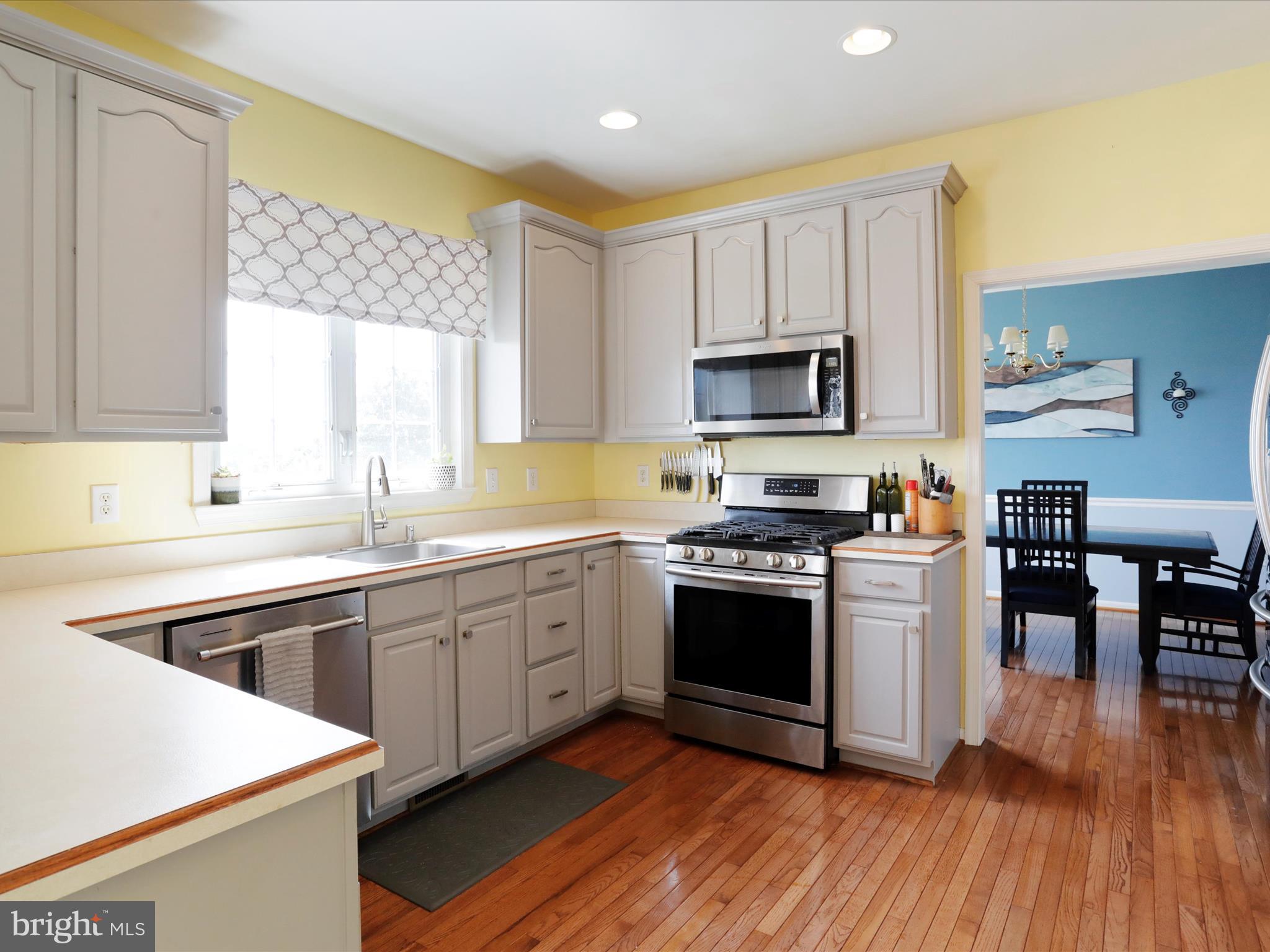 LOCUST HILL - Residential