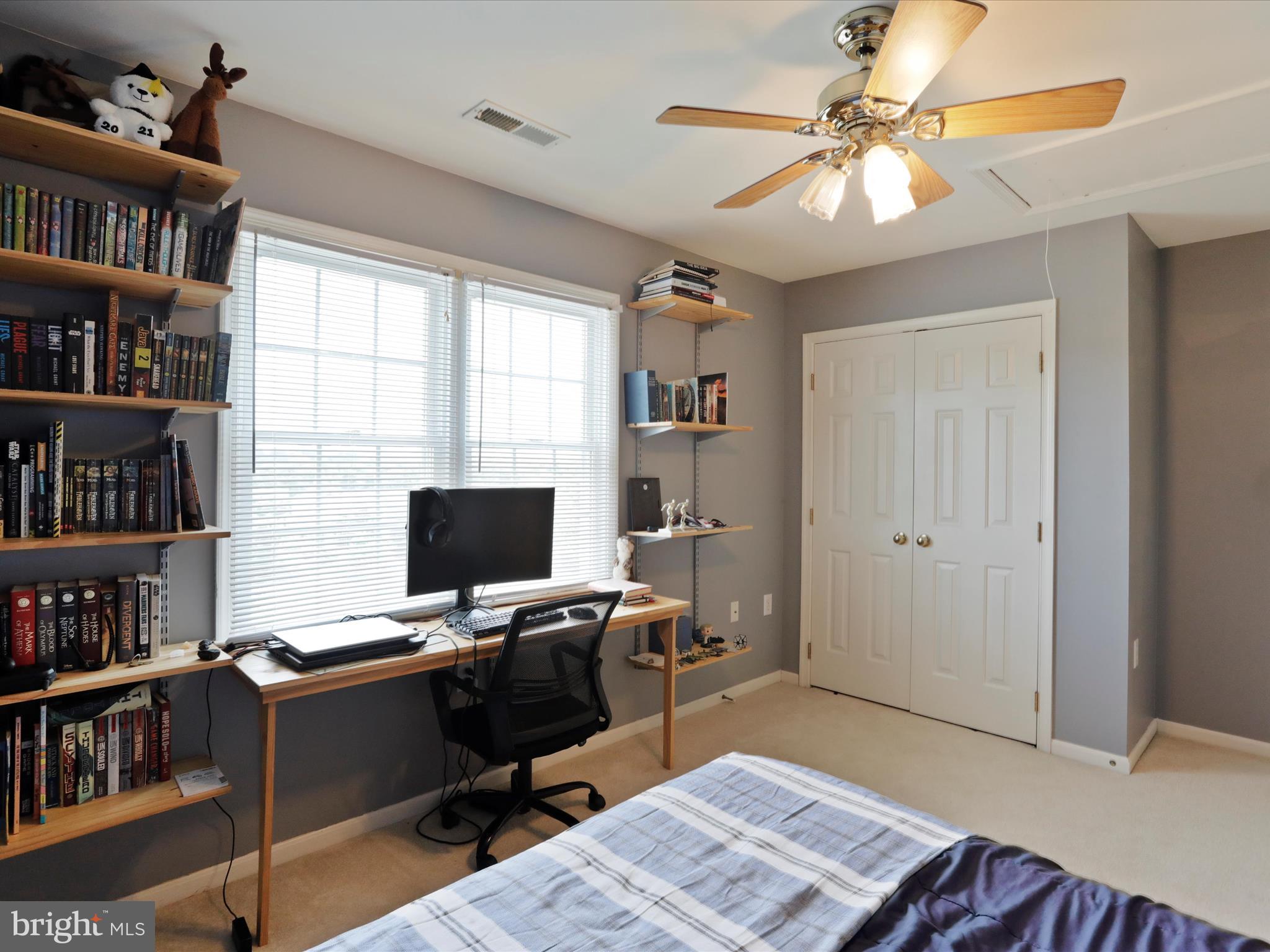 LOCUST HILL - Residential