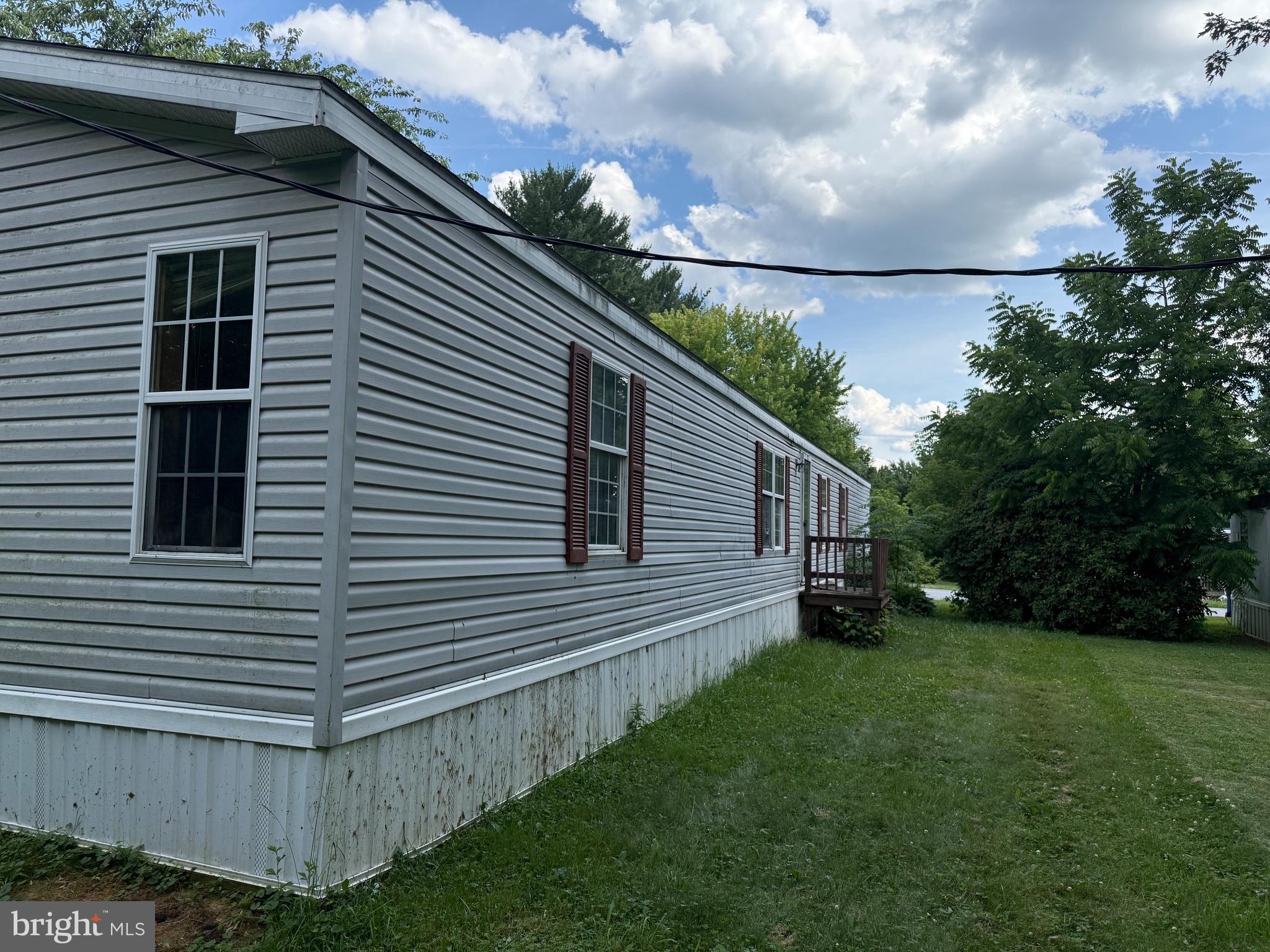 500 LISSIE LANE