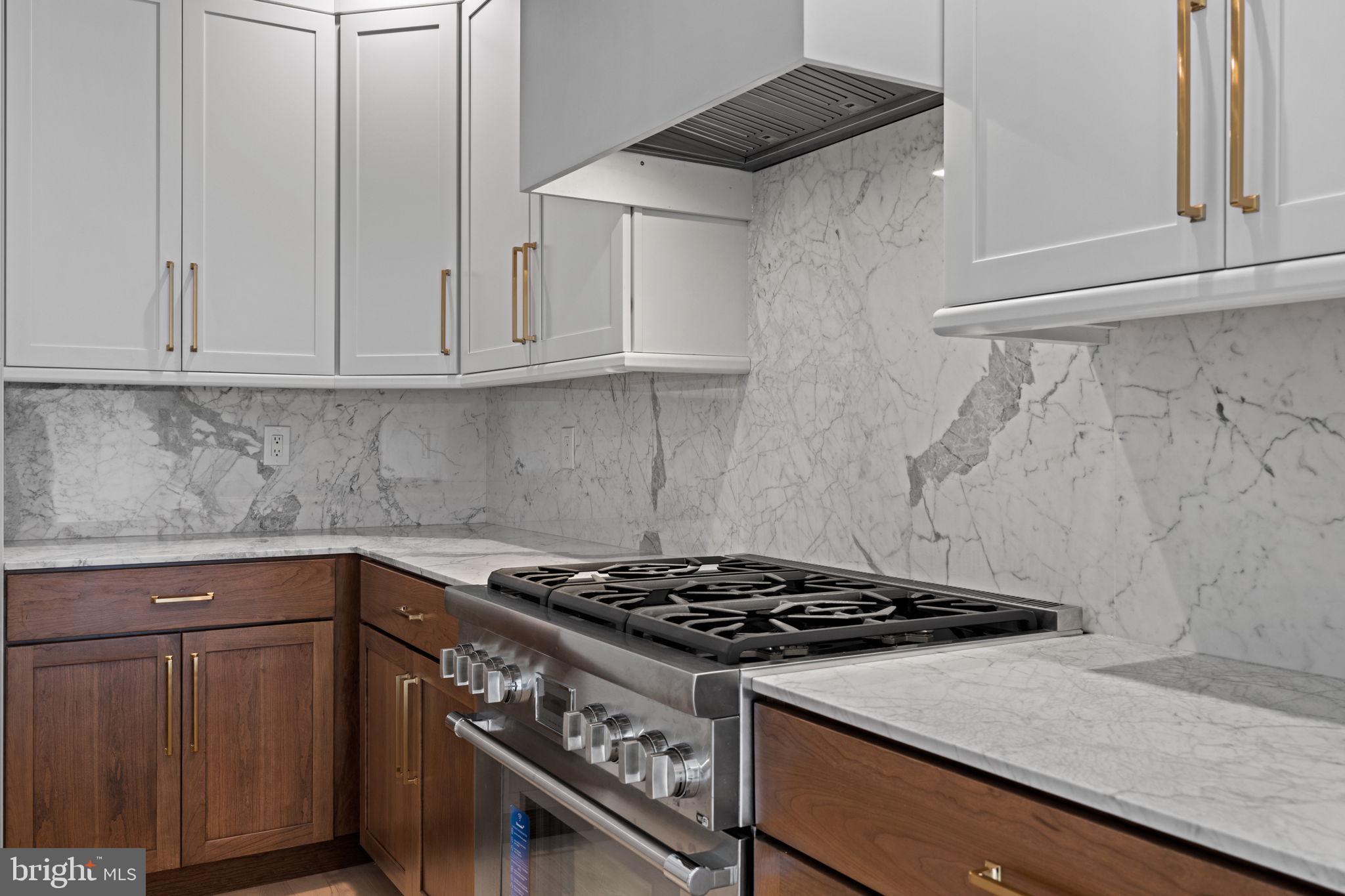 PASSYUNK SQUARE - Residential