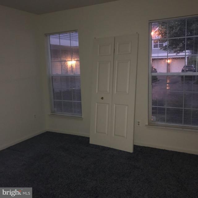 HOLLINGTON - Residential