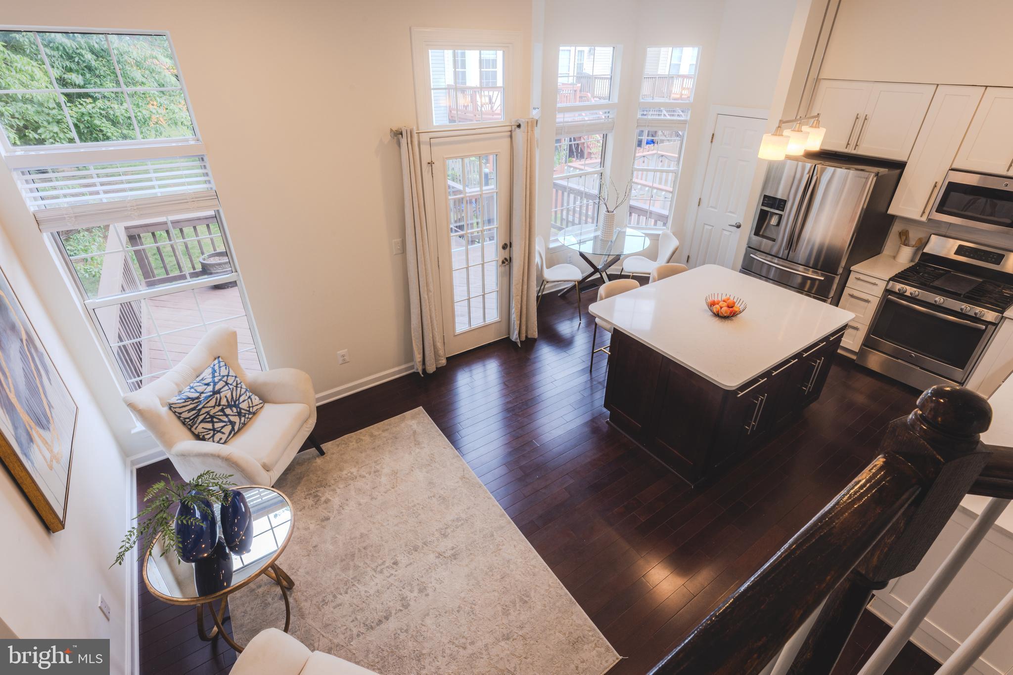 LOWES ISLAND - Residential