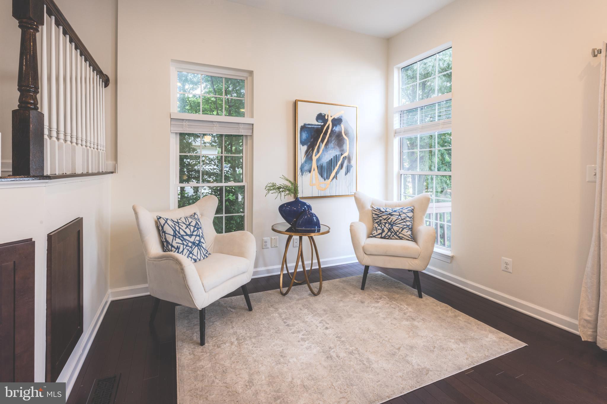 LOWES ISLAND - Residential