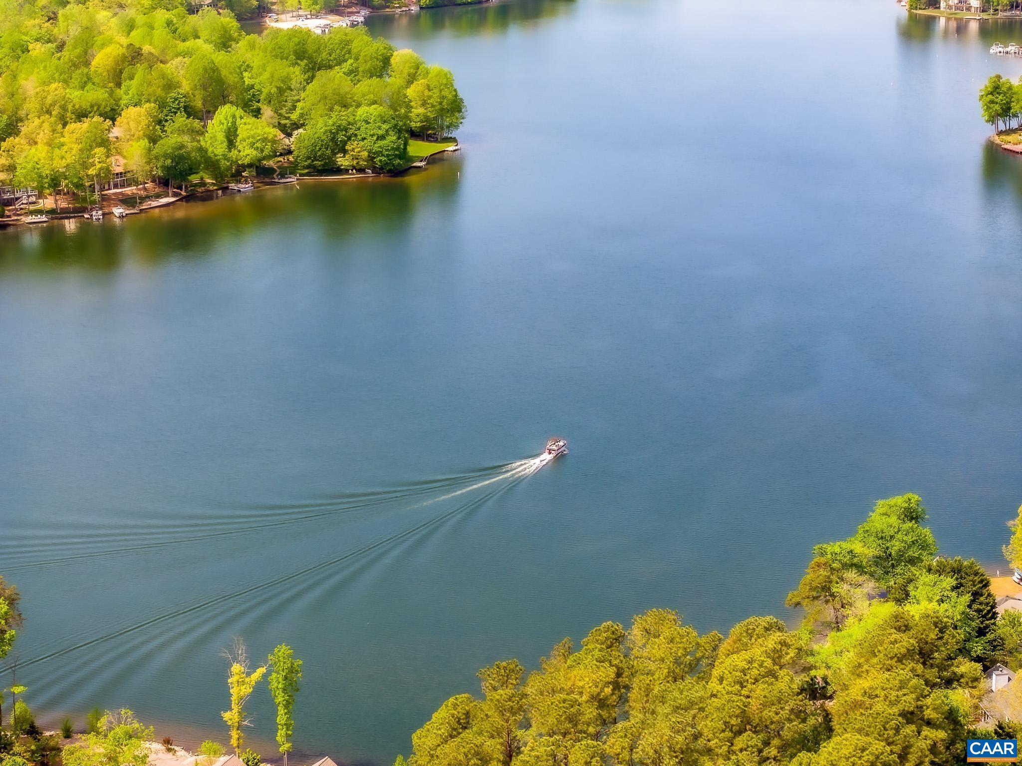 LAKE MONTICELLO - Residential