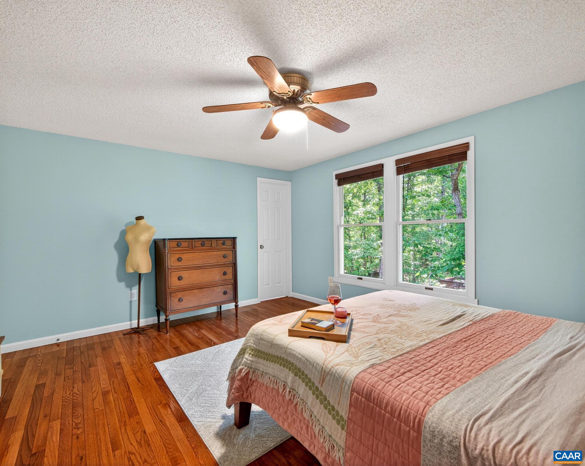 LAKE MONTICELLO - Residential