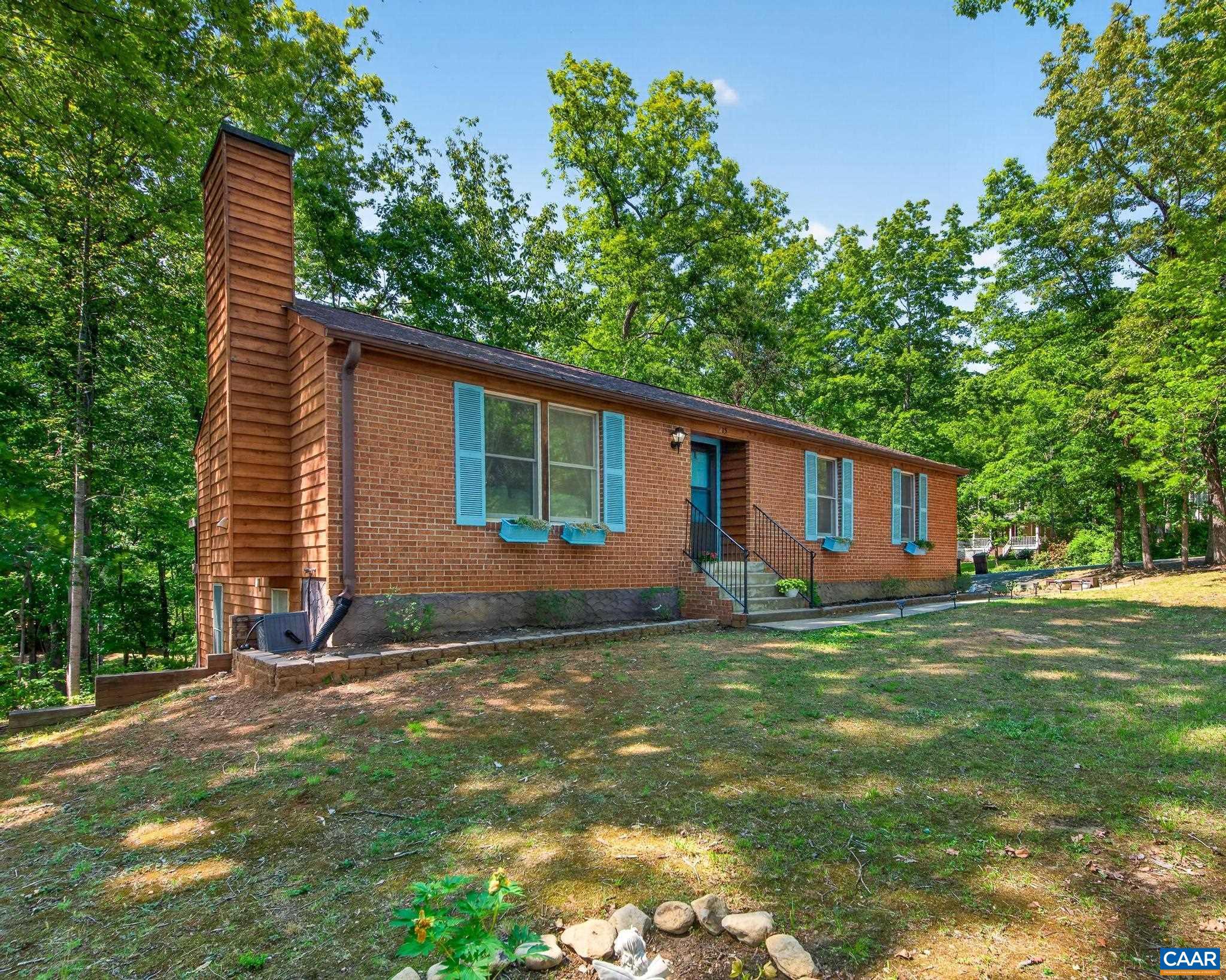 LAKE MONTICELLO - Residential