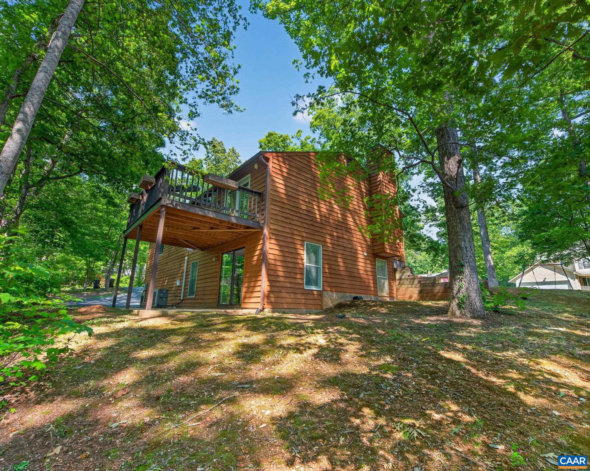 LAKE MONTICELLO - Residential