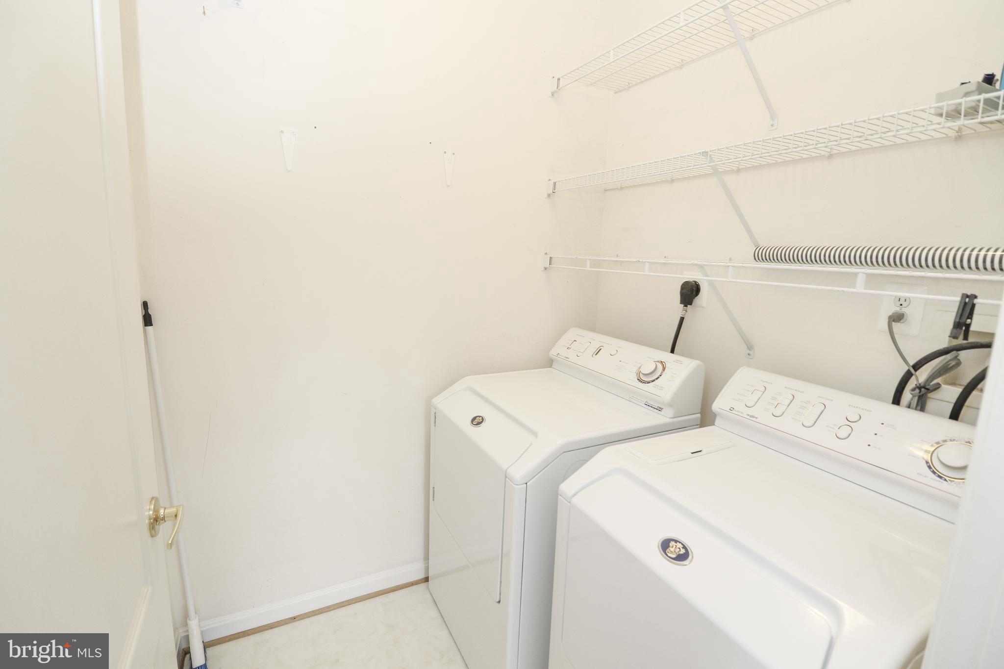 MADISON PARK AT WEST MARKET - Residential Lease