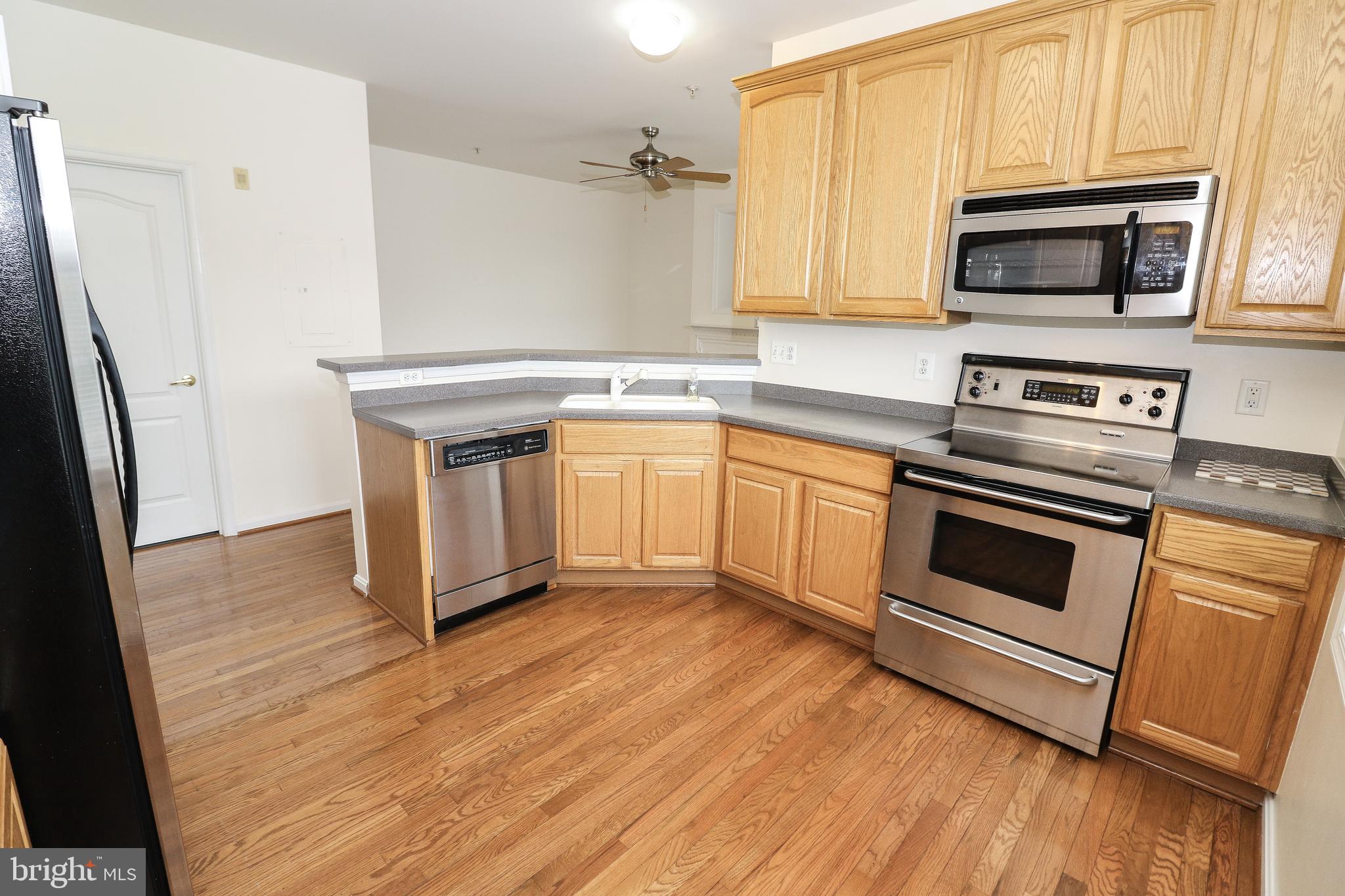 MADISON PARK AT WEST MARKET - Residential Lease