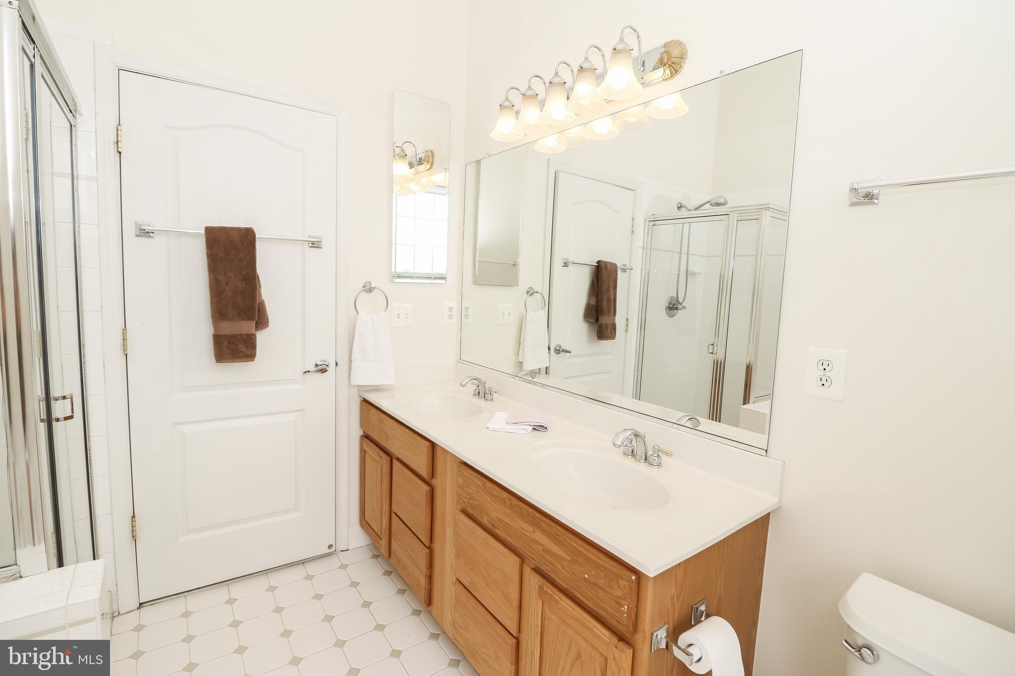 MADISON PARK AT WEST MARKET - Residential Lease