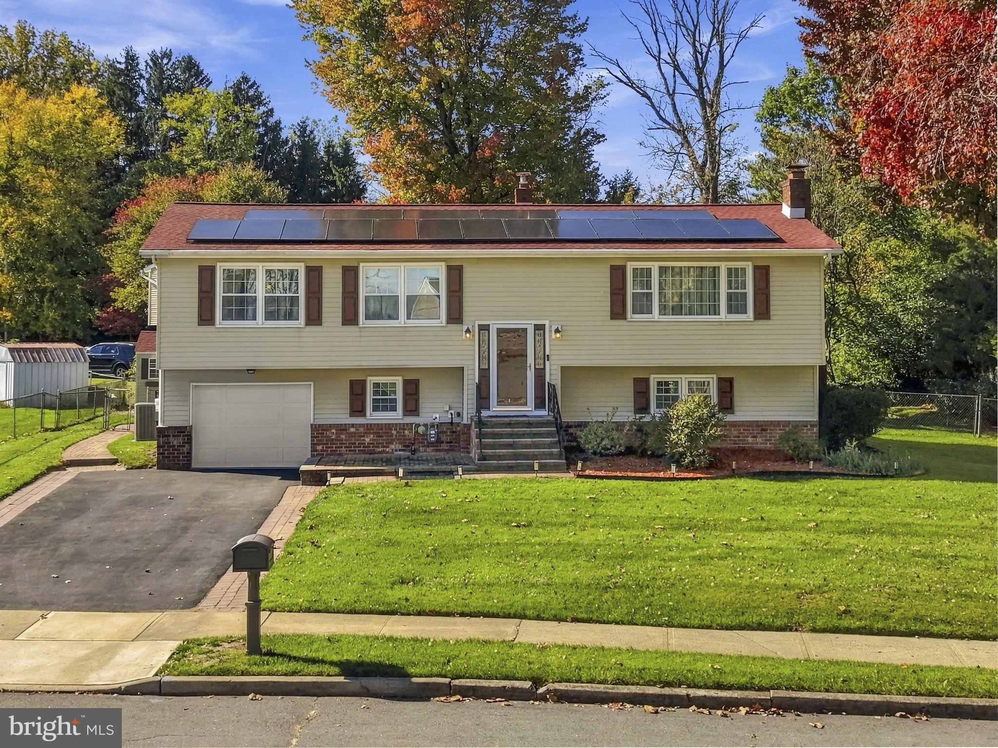 5 MICHELLE COURT