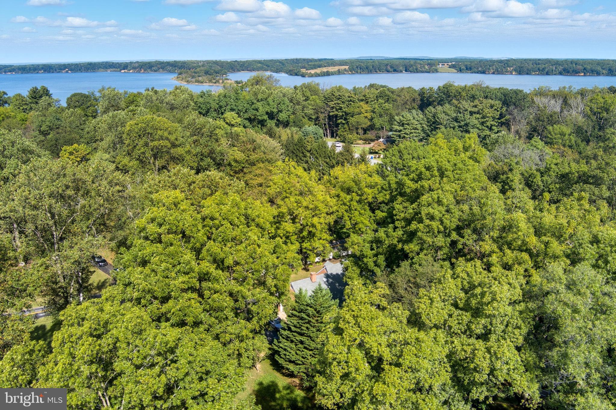 KENTMORE PARK - Residential