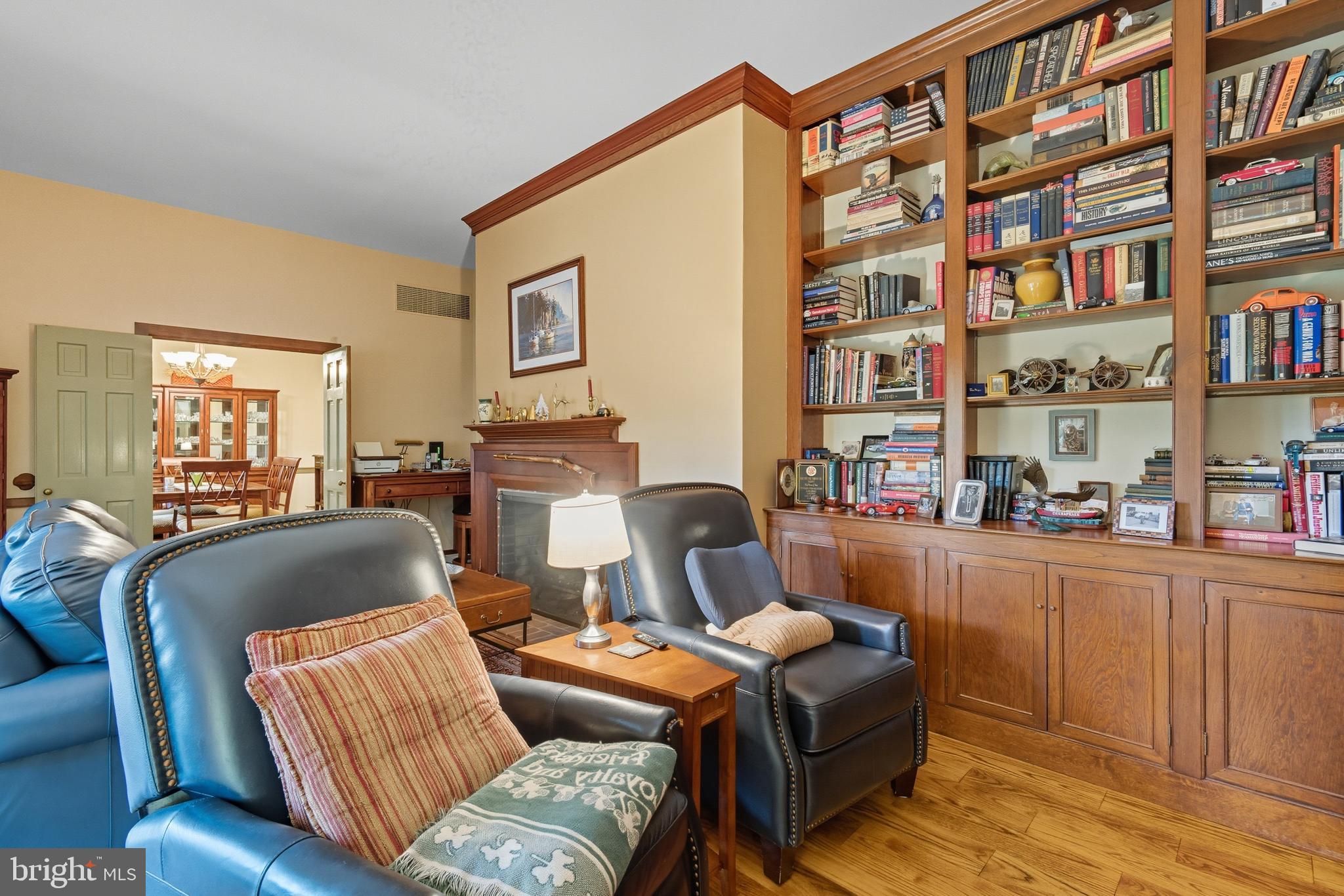 KENTMORE PARK - Residential