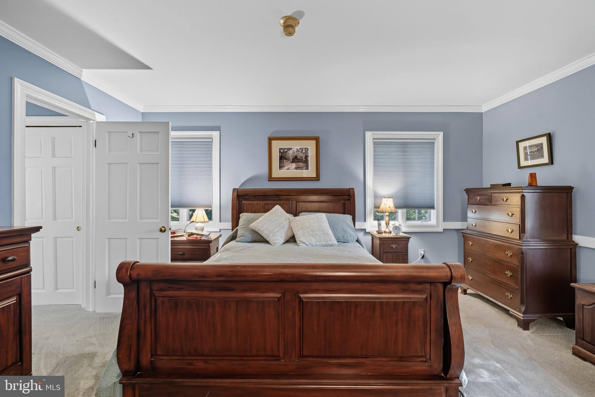 KENTMORE PARK - Residential