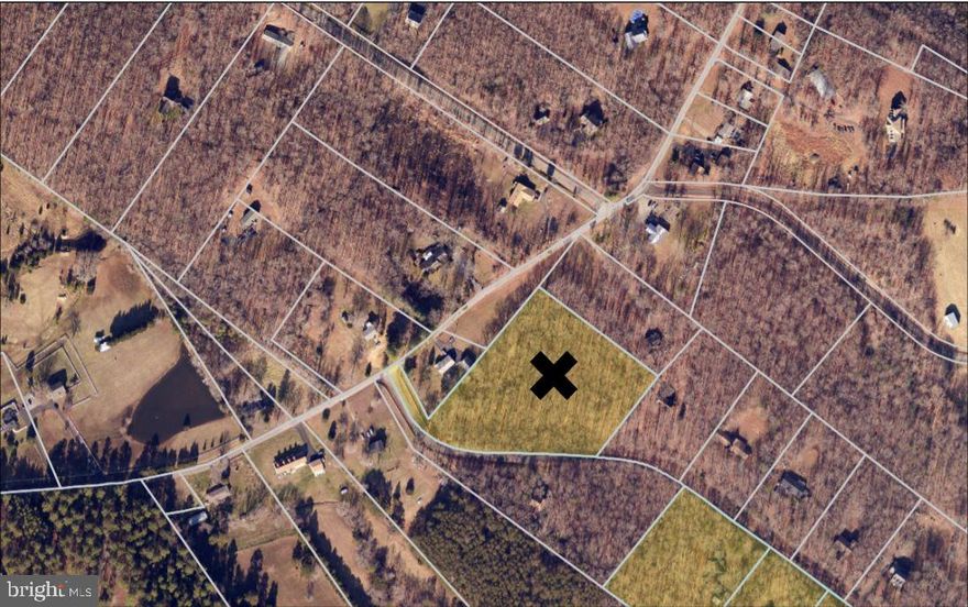 5-Acre Private Oasis in Gated Community
Discover the perfect blend of privacy and convenience with this stunning 5-acre lot, nestled in a private gated community. Enjoy the tranquility of nature while being just minutes from top-rated schools, premier shopping, and state-of-the-art medical facilities. Located in the highly sought-after Riverbend School District, this property offers an exceptional opportunity to build your dream home in a serene yet accessible setting. Don't miss your chance to own a piece of paradise!