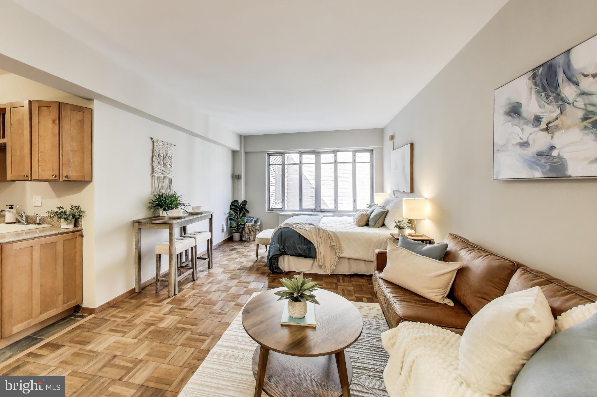 1711 MASSACHUSETTS AVENUE NW 810