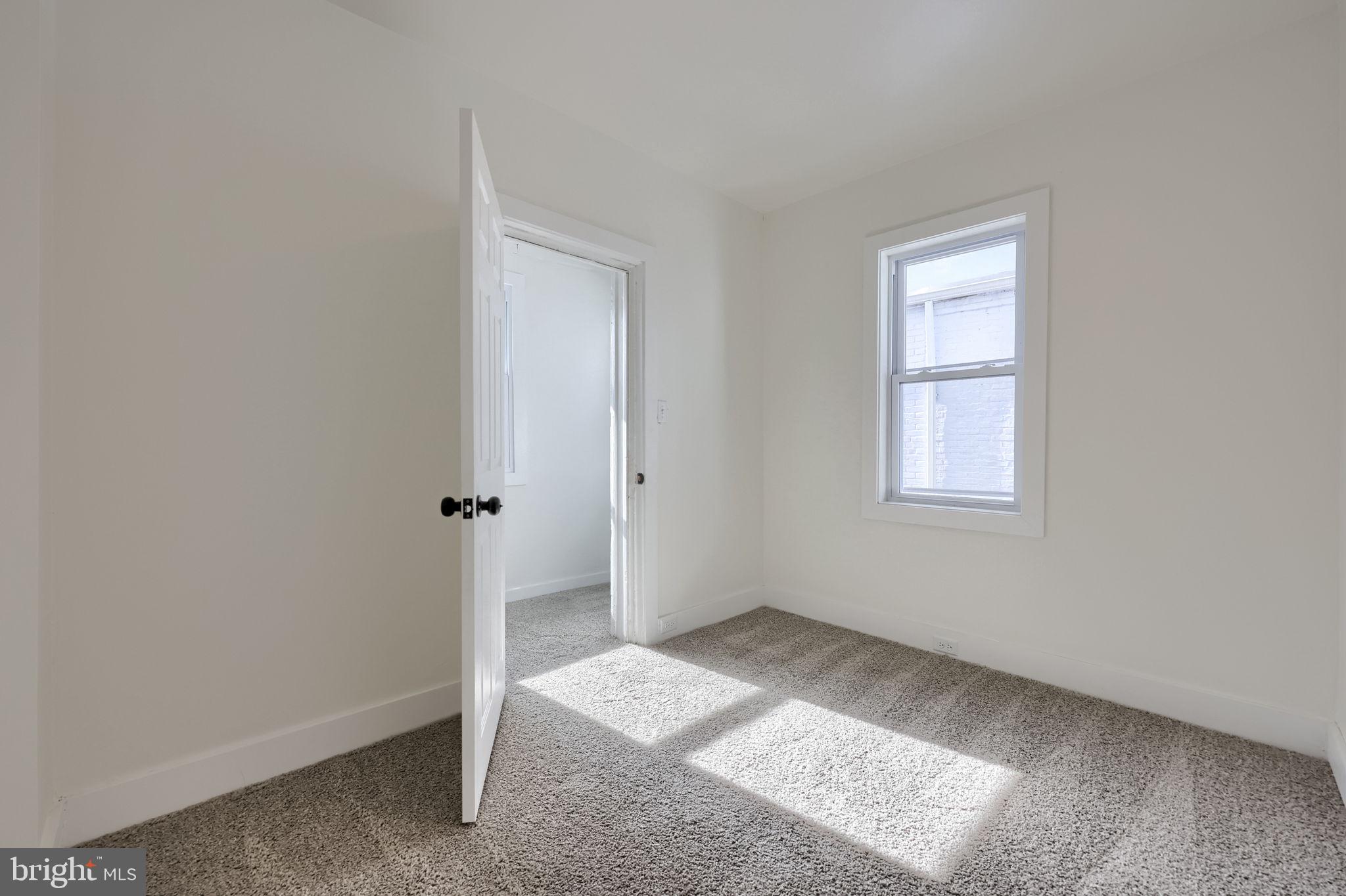 123 GREEN STREET