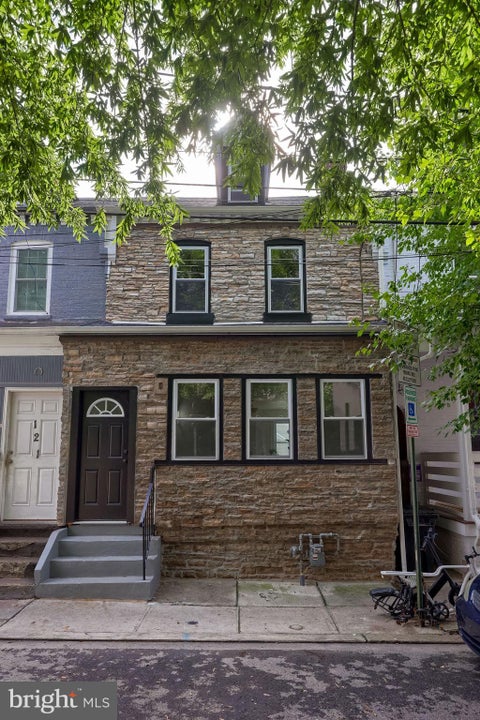Townhouse For Sale - 123 Green Street<br/> Lancaster County, LANCASTER, PA 17602