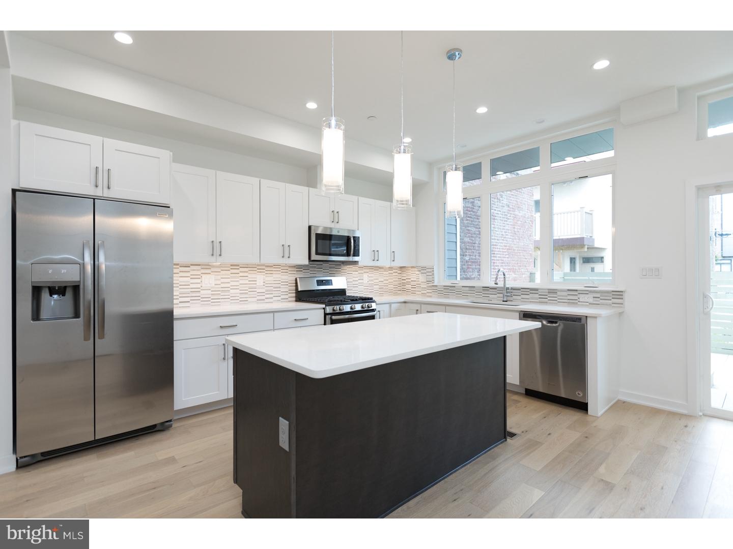 FISHTOWN - Residential Lease