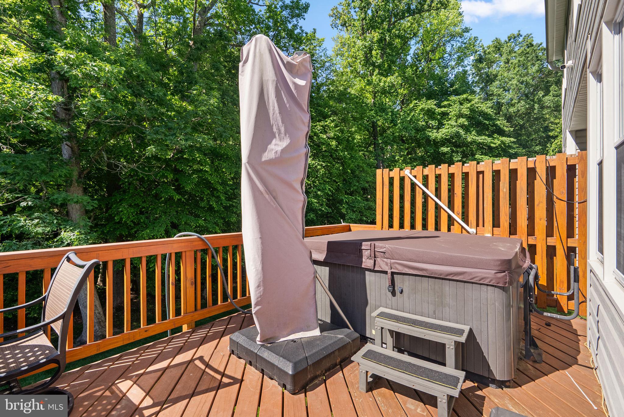 OLD STAGE KNOLLS - Residential