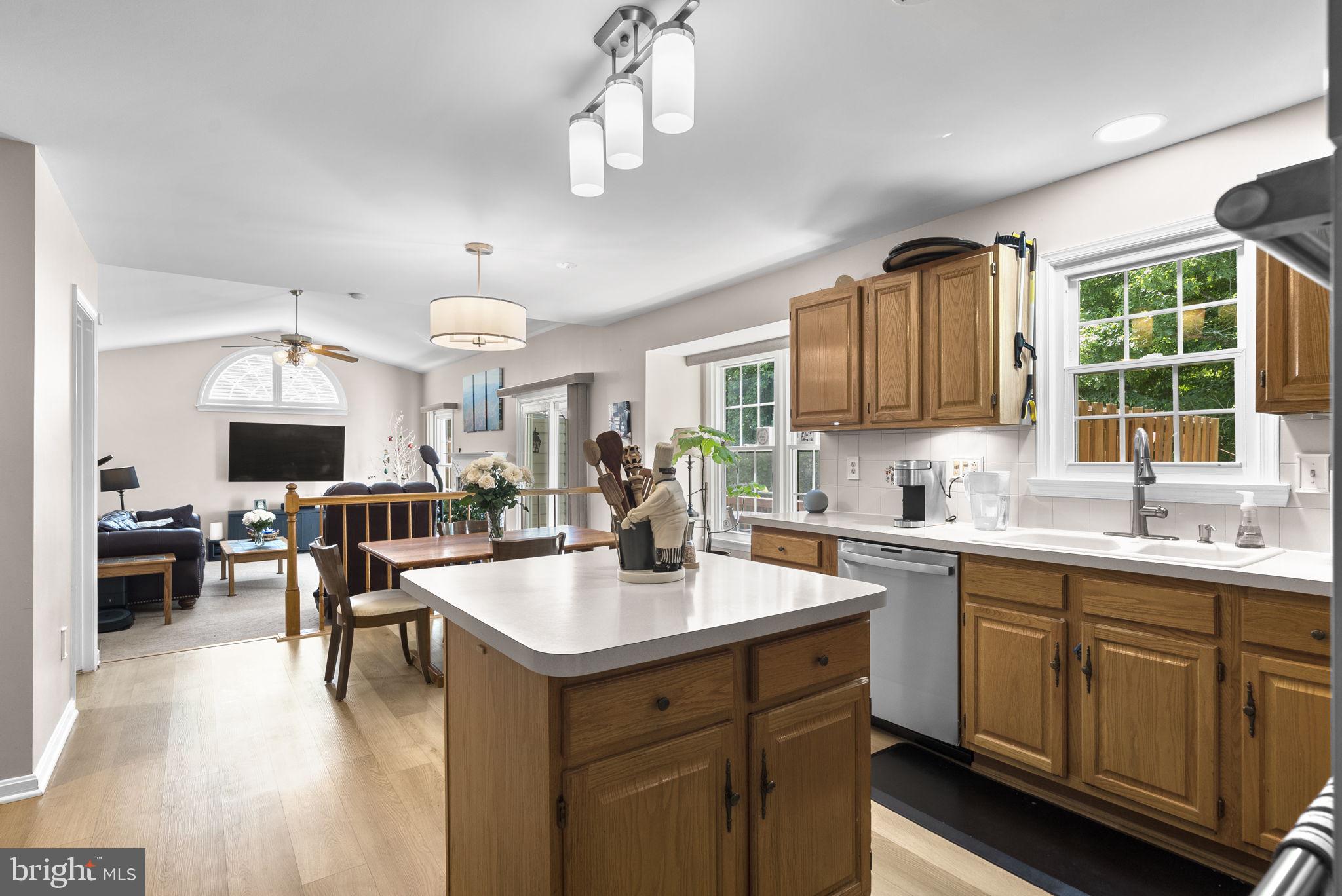 OLD STAGE KNOLLS - Residential
