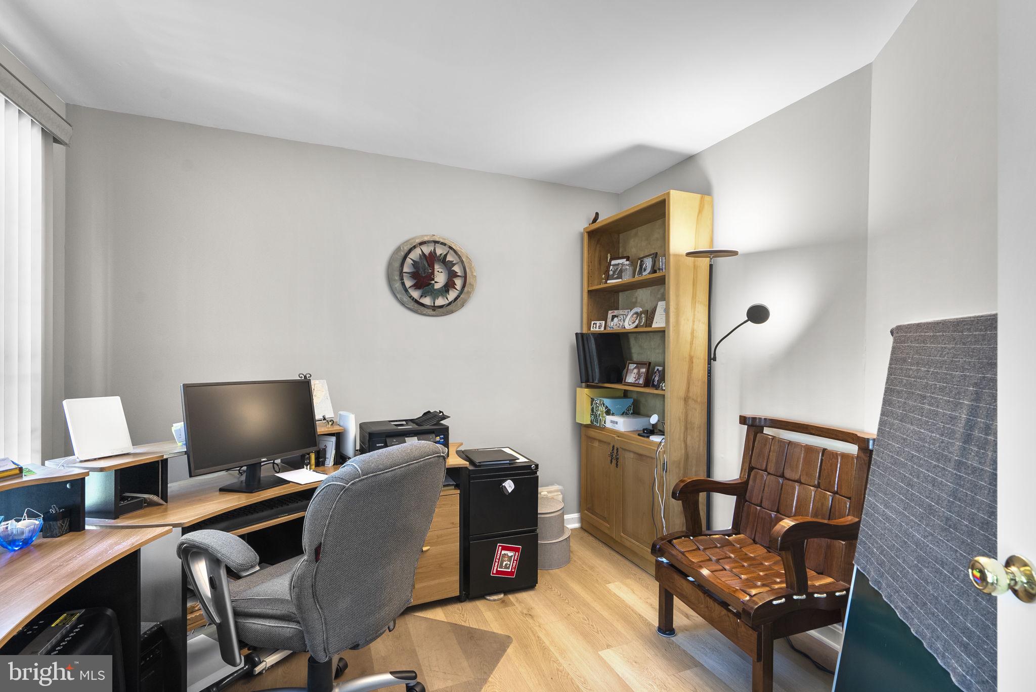 OLD STAGE KNOLLS - Residential